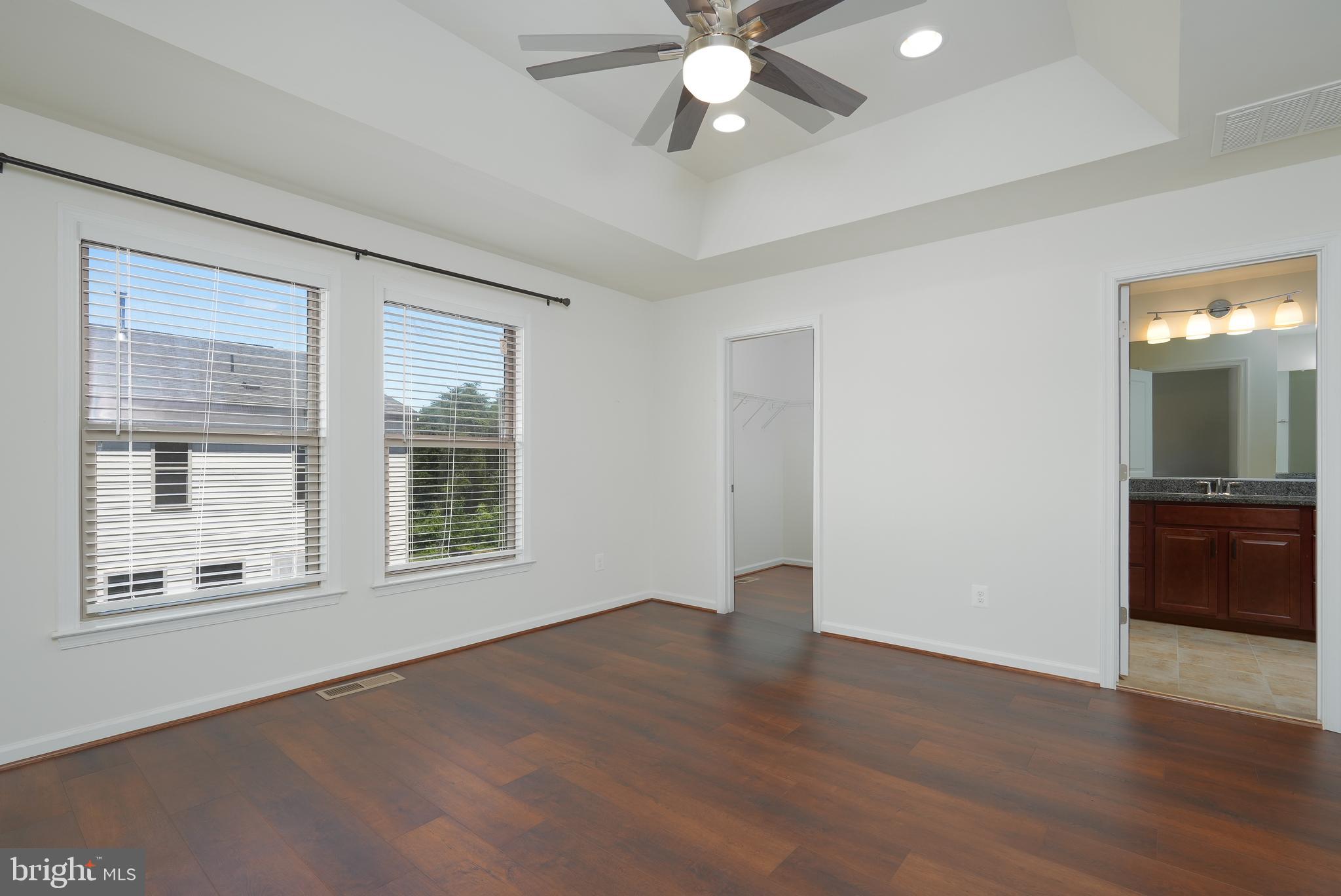 GATEWAY COMMONS - STONE RIDGE - Residential