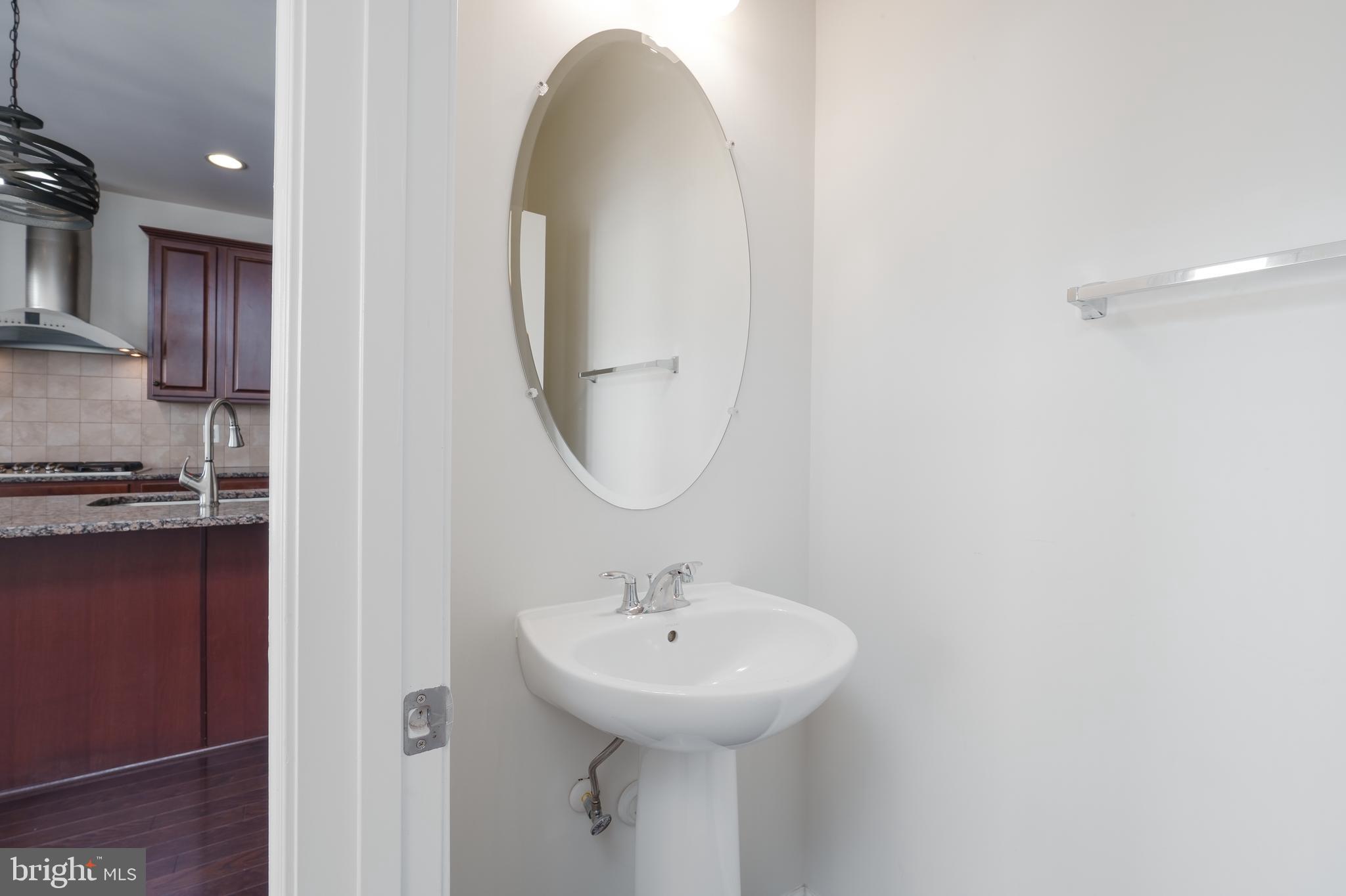 GATEWAY COMMONS - STONE RIDGE - Residential
