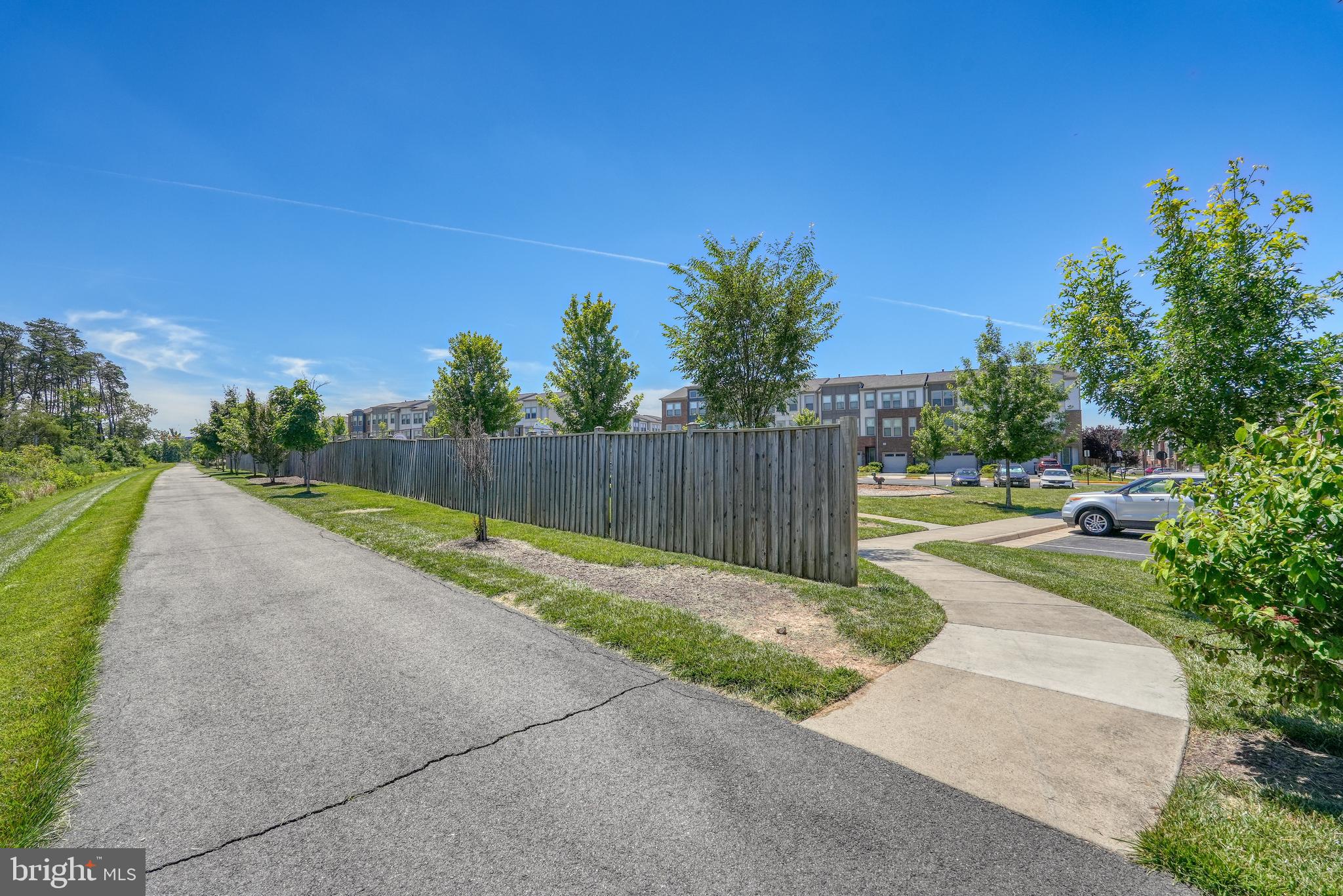 GATEWAY COMMONS - STONE RIDGE - Residential