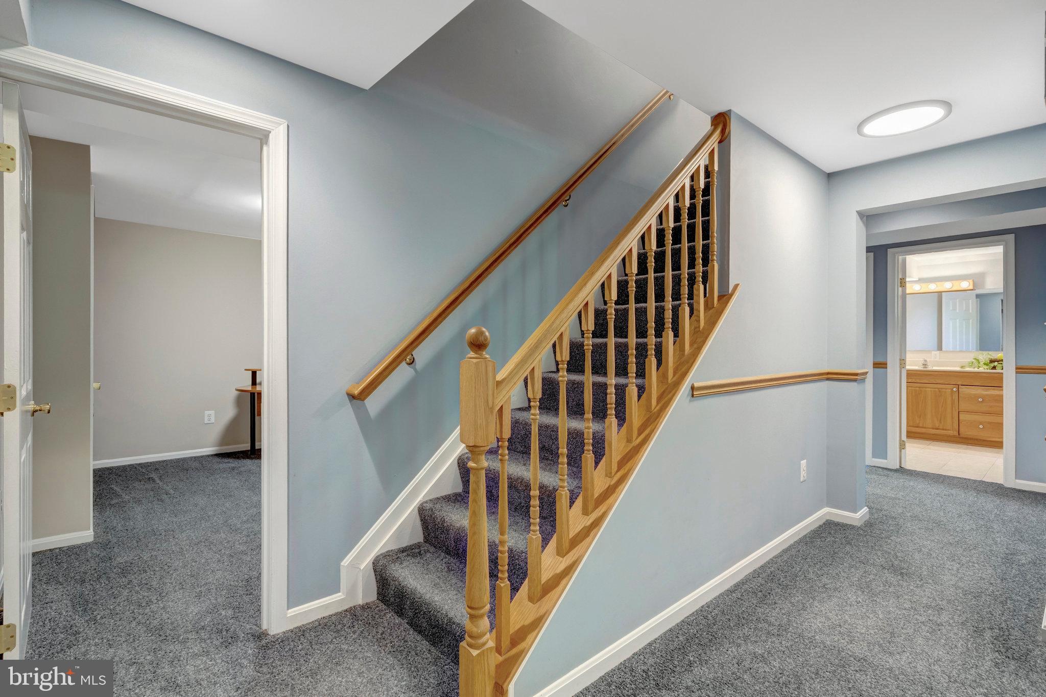 SOMERSET SOUTH - Residential