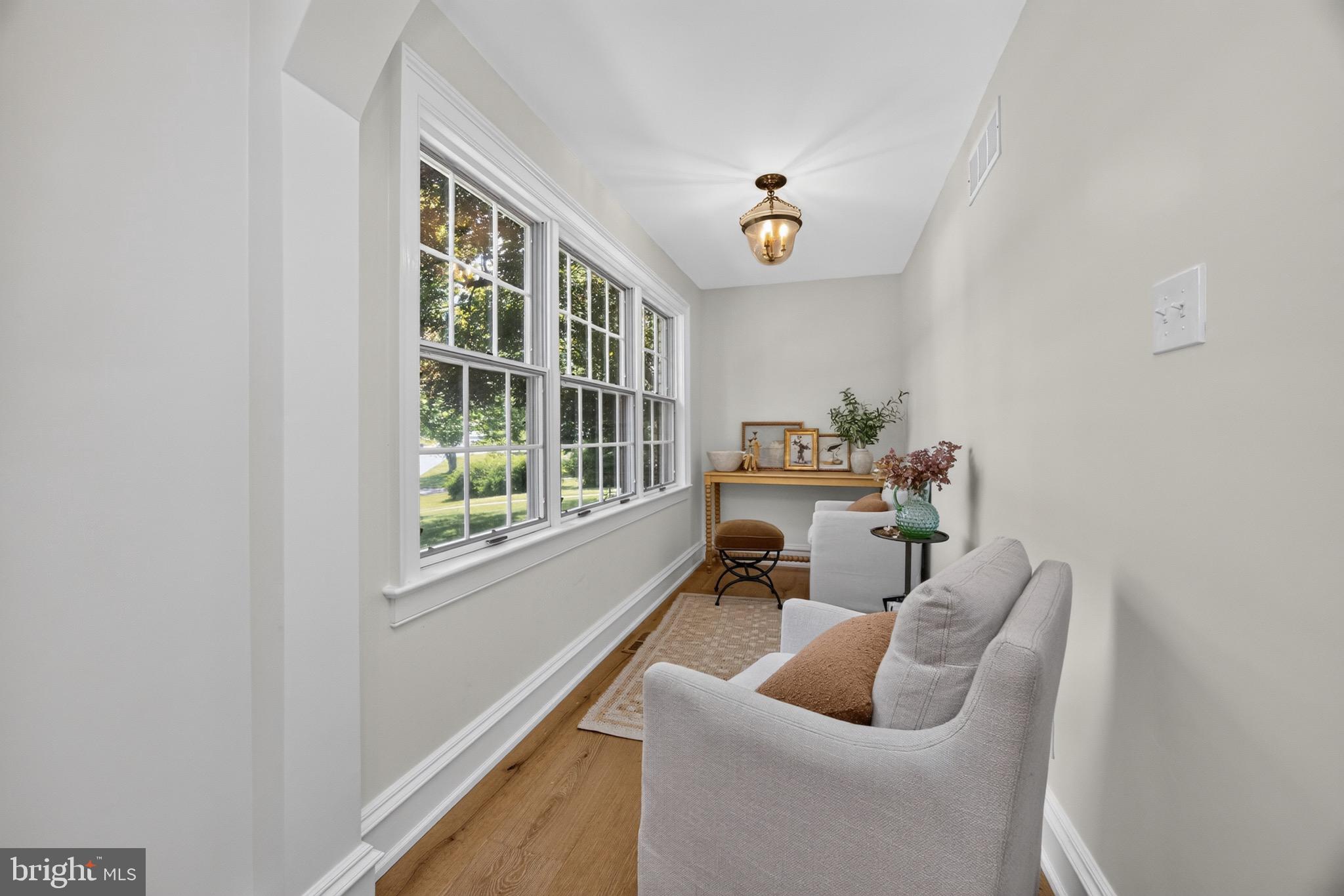 CHARTER CHASE - Residential