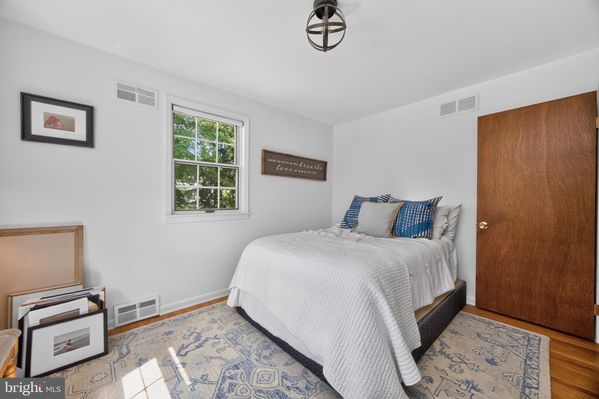 CHARTER CHASE - Residential
