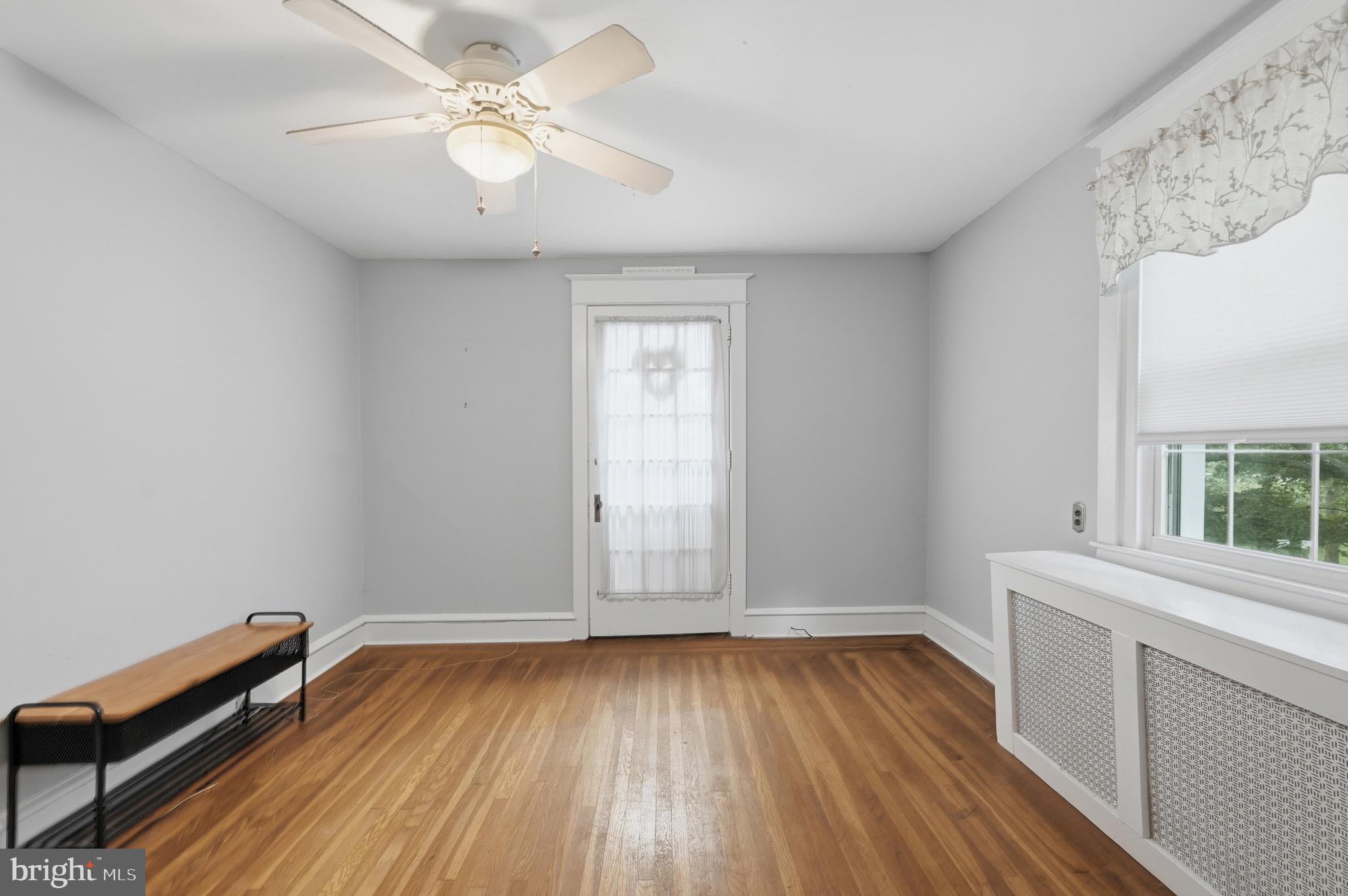 ROWLAND PARK - Residential