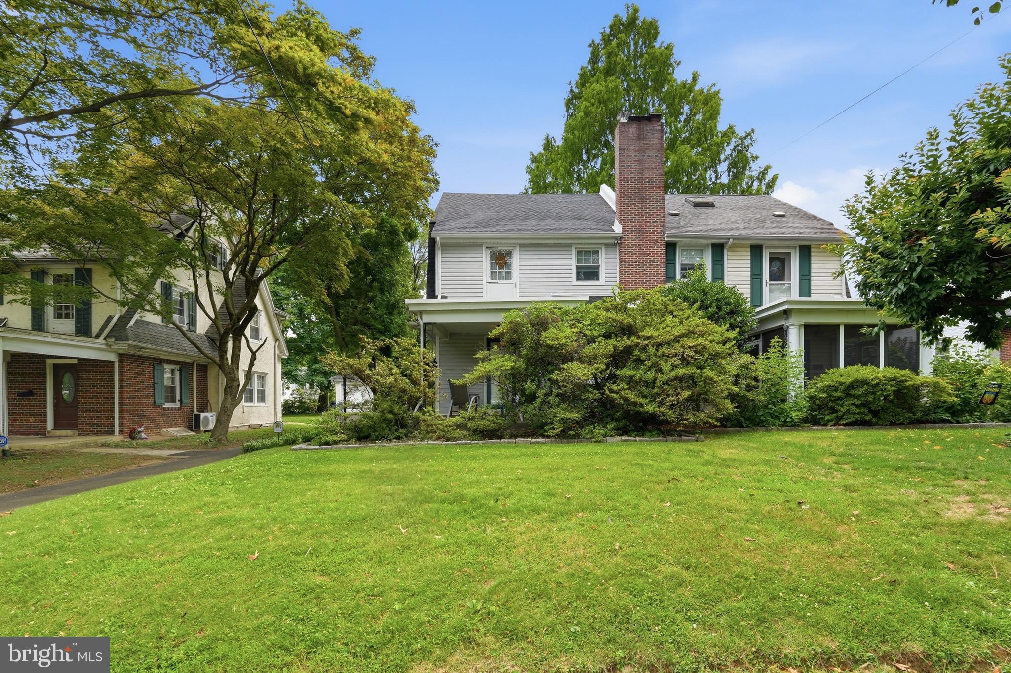 ROWLAND PARK - Residential