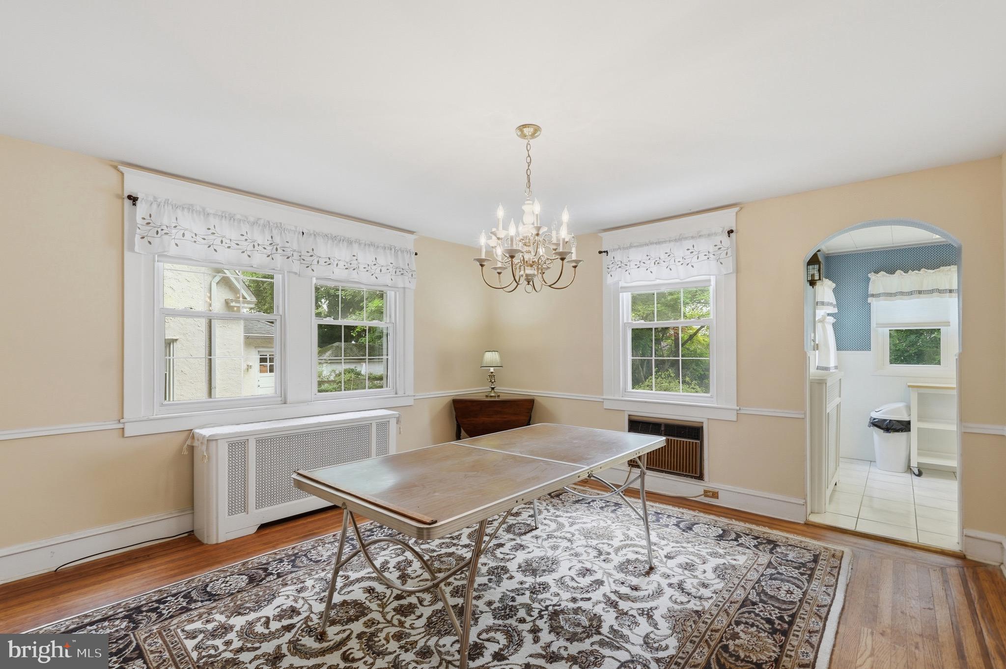 ROWLAND PARK - Residential