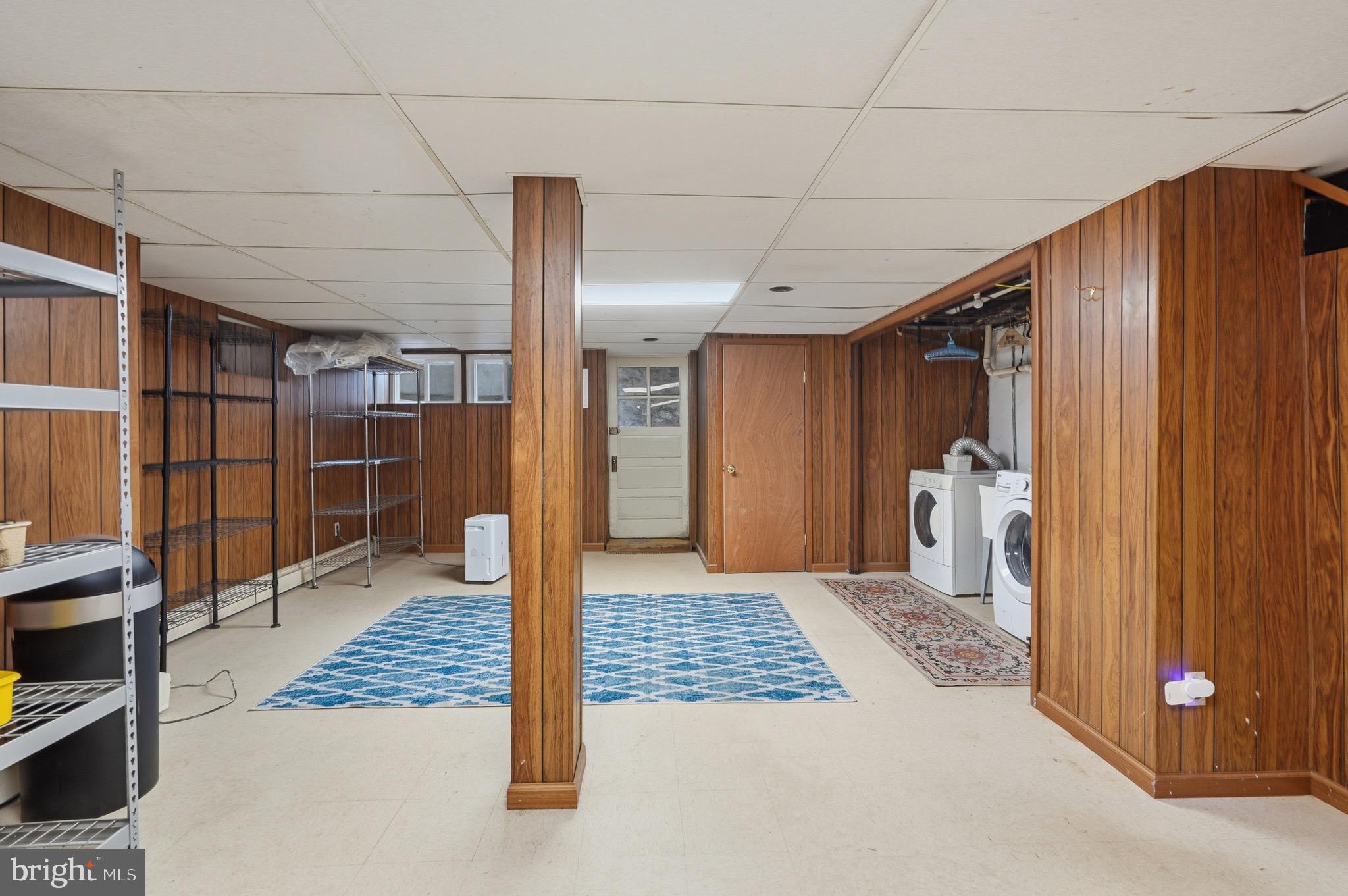 ROWLAND PARK - Residential
