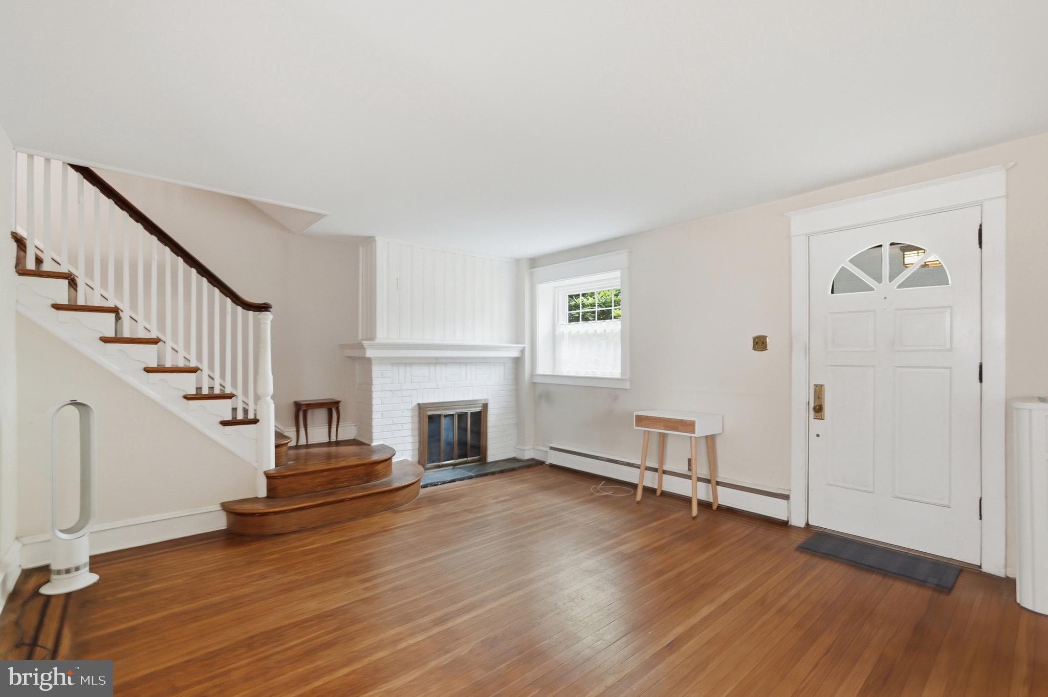 ROWLAND PARK - Residential