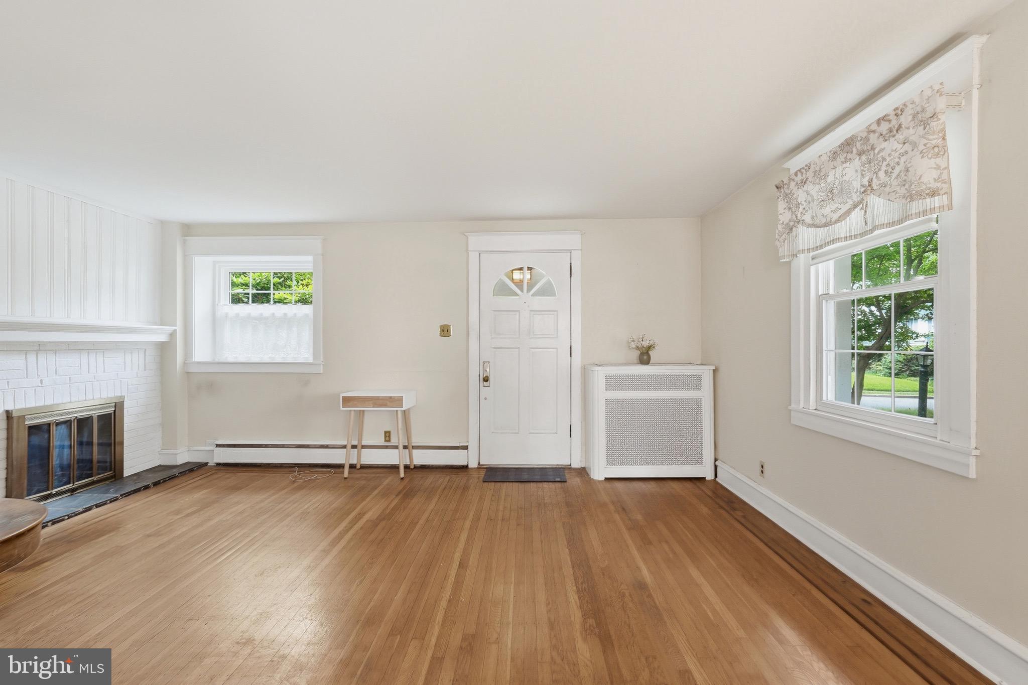 ROWLAND PARK - Residential