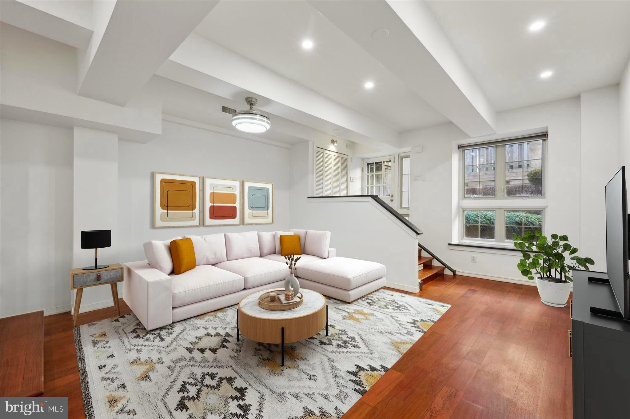 FAIRMOUNT - Residential