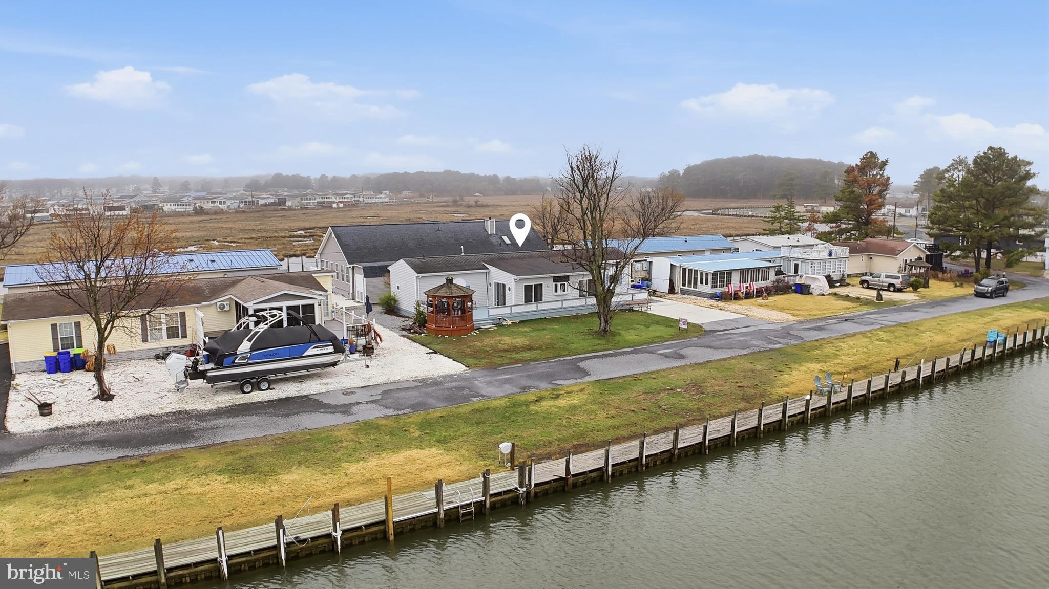 BAY CITY - Residential