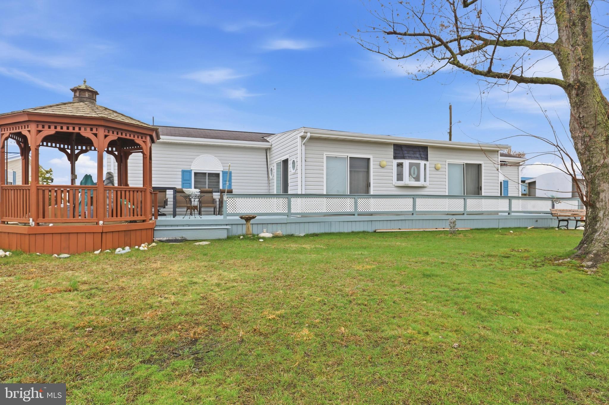 BAY CITY - Residential