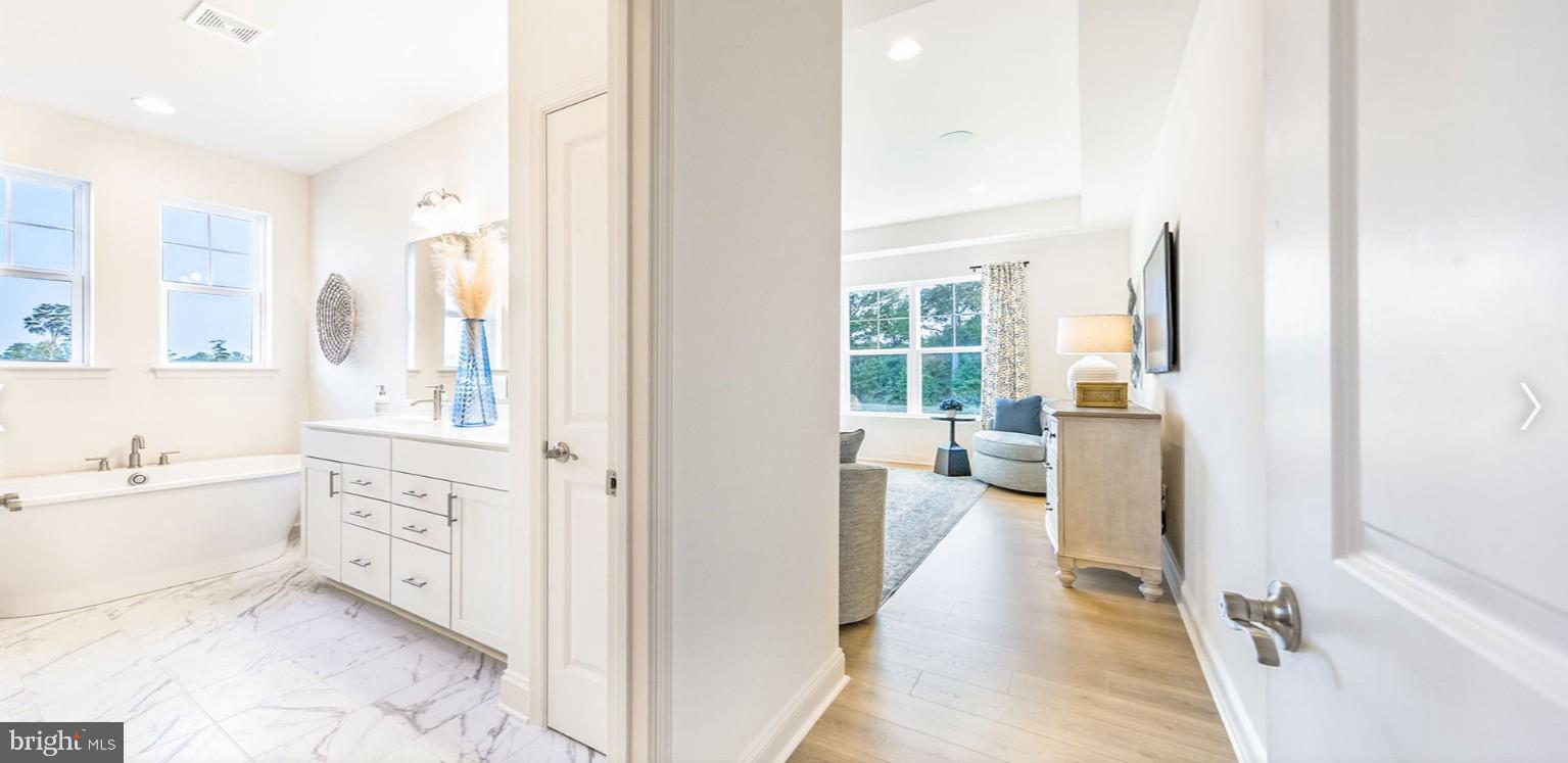 GRAYWOOD SPRINGS - Residential