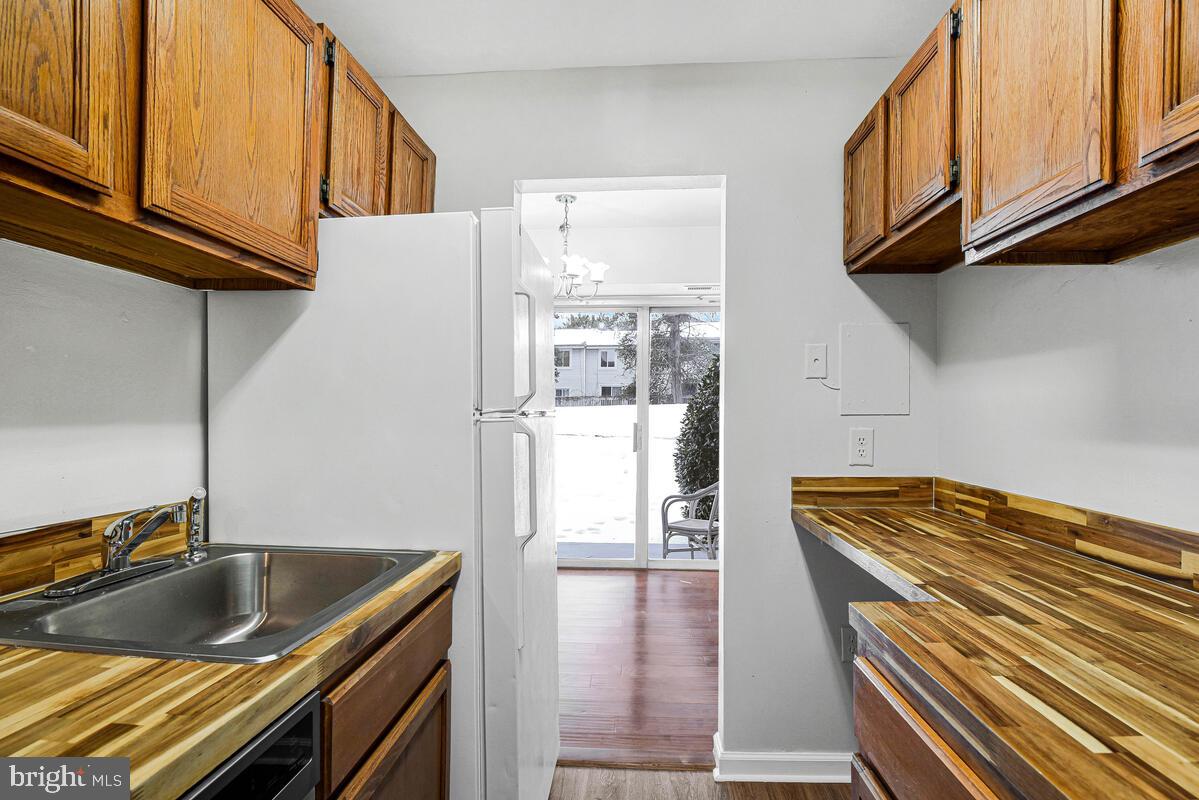 OCCOQUAN RIDGE CONDO - Residential