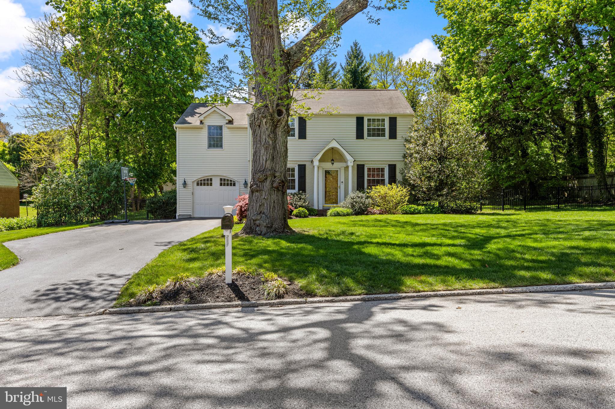 DUNN HILL - Residential