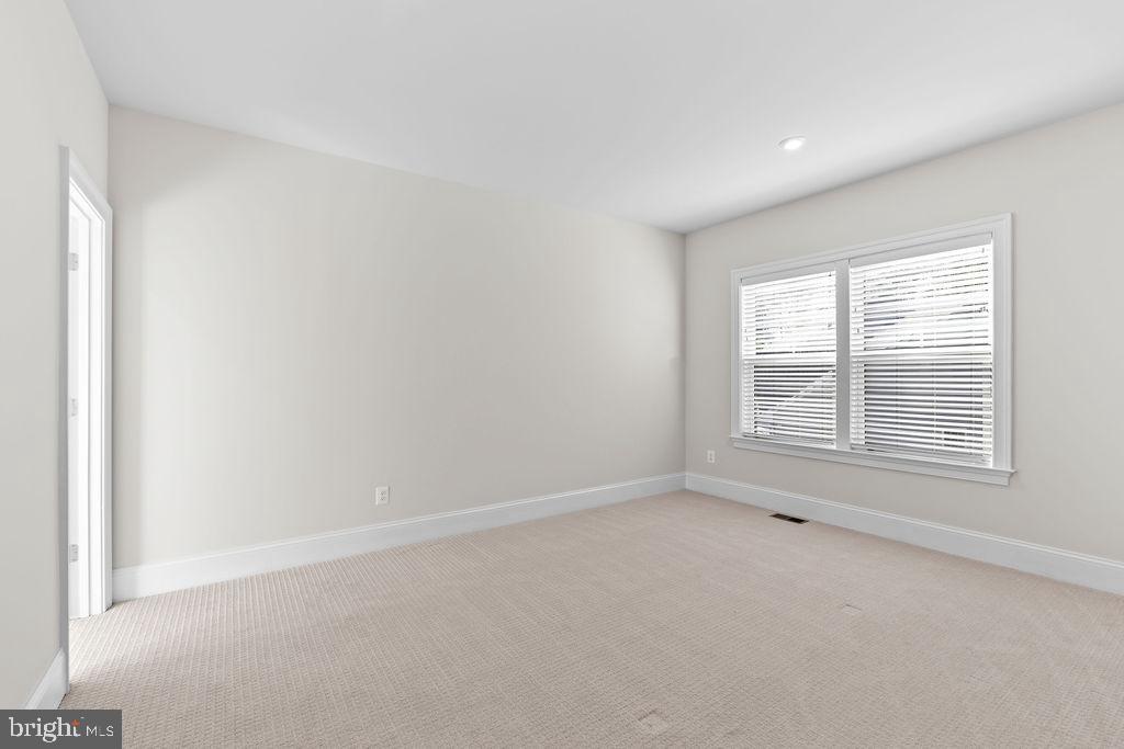 POTOMAC RESERVE - Residential