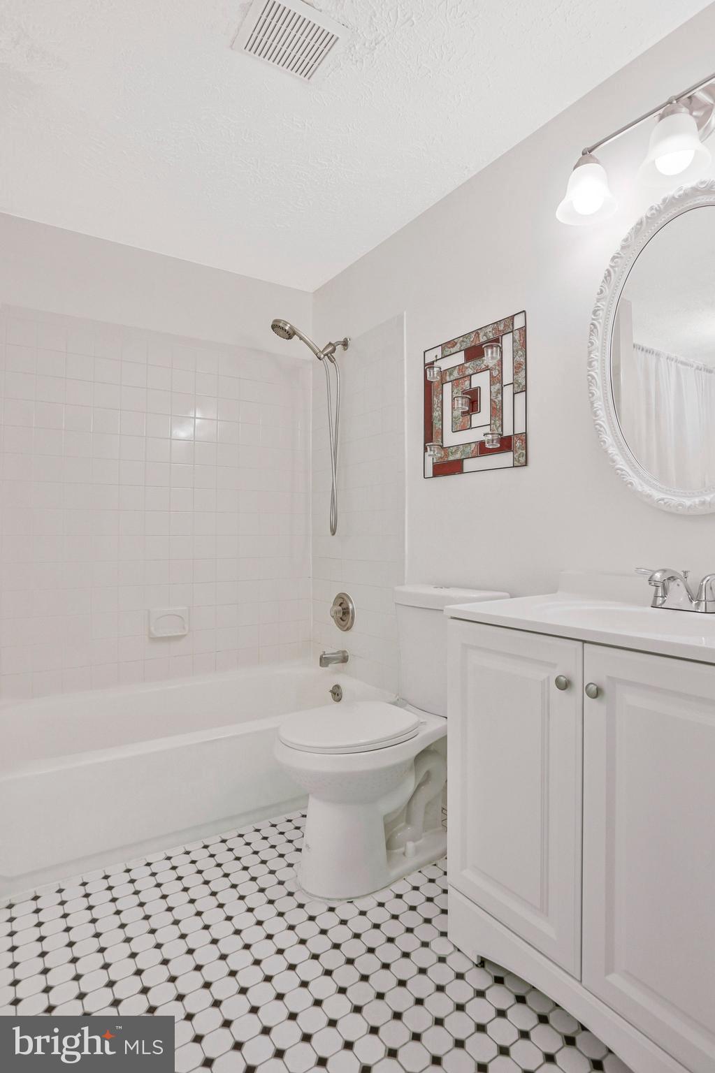 FAIRLAND - Residential
