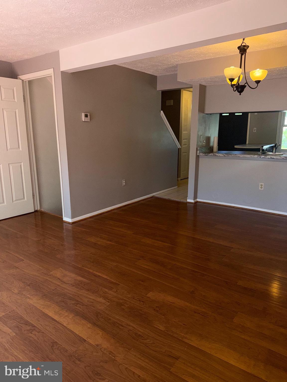 FAIRLAND - Residential