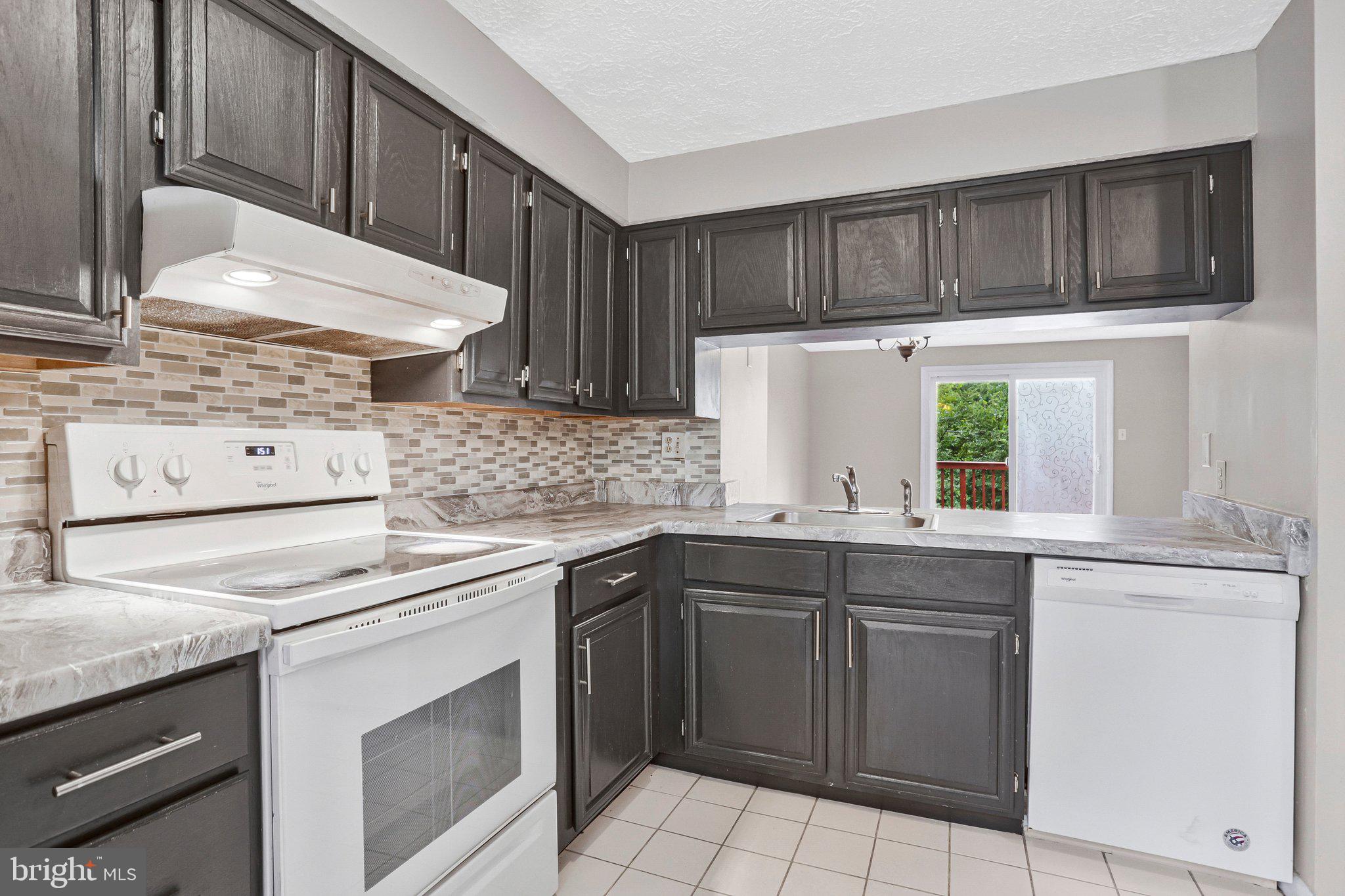 FAIRLAND - Residential