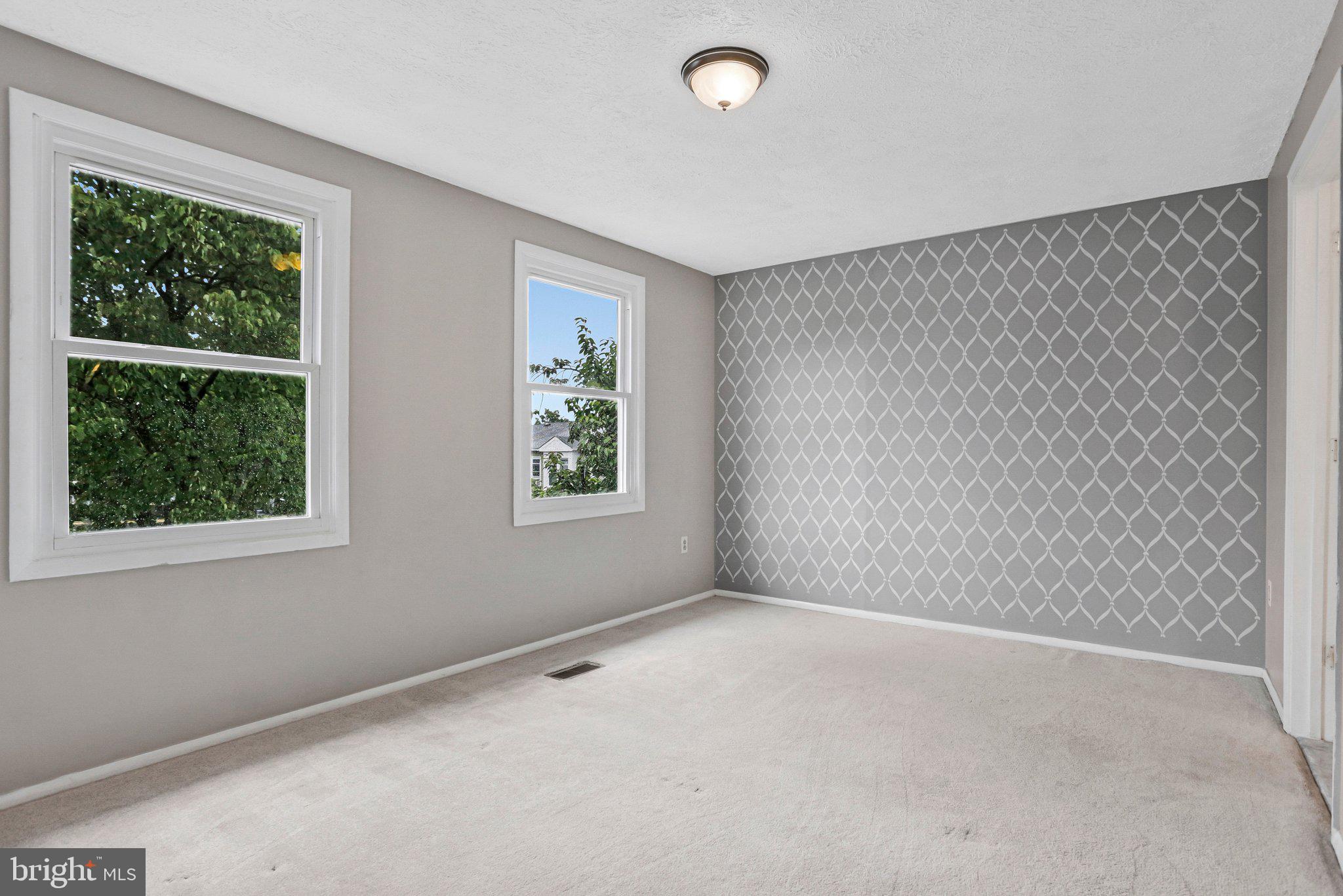 FAIRLAND - Residential