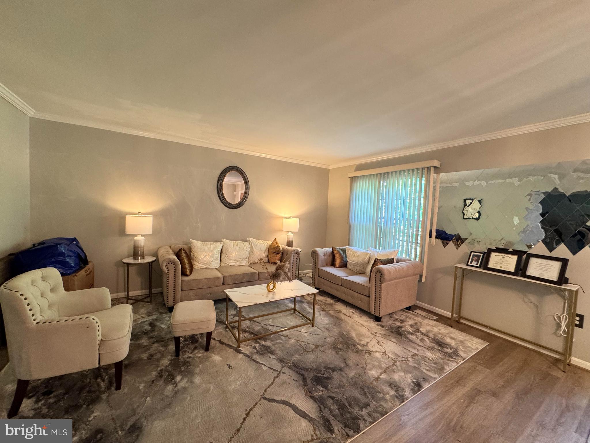 COLONY SQUARE - Residential
