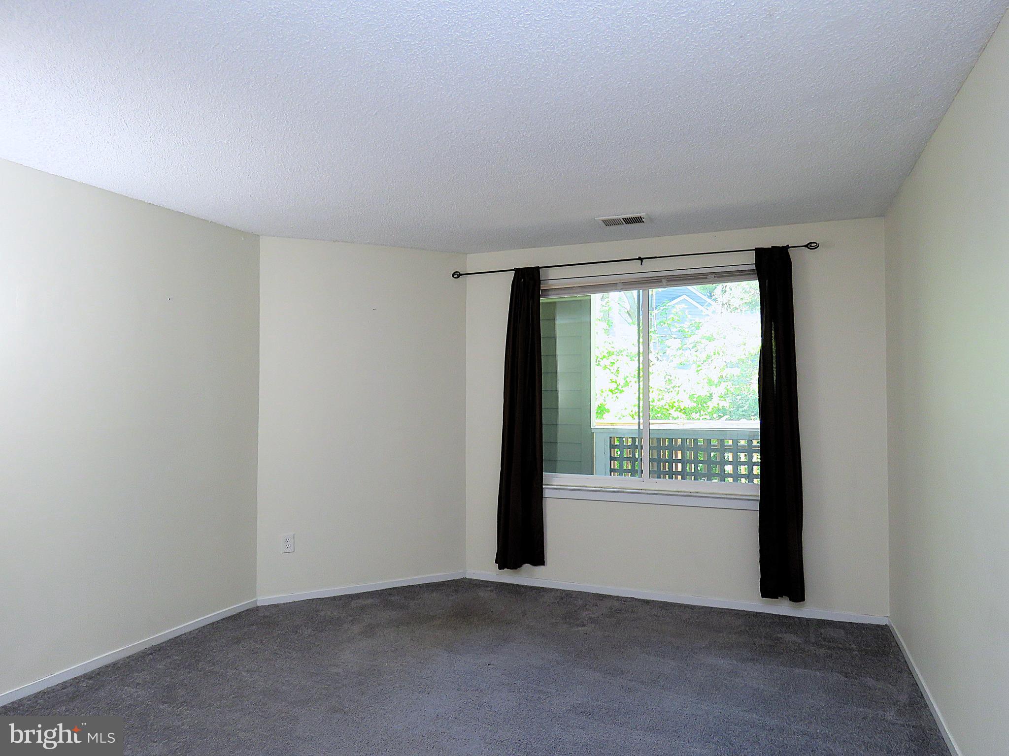 SUMMERRIDGE - Residential Lease
