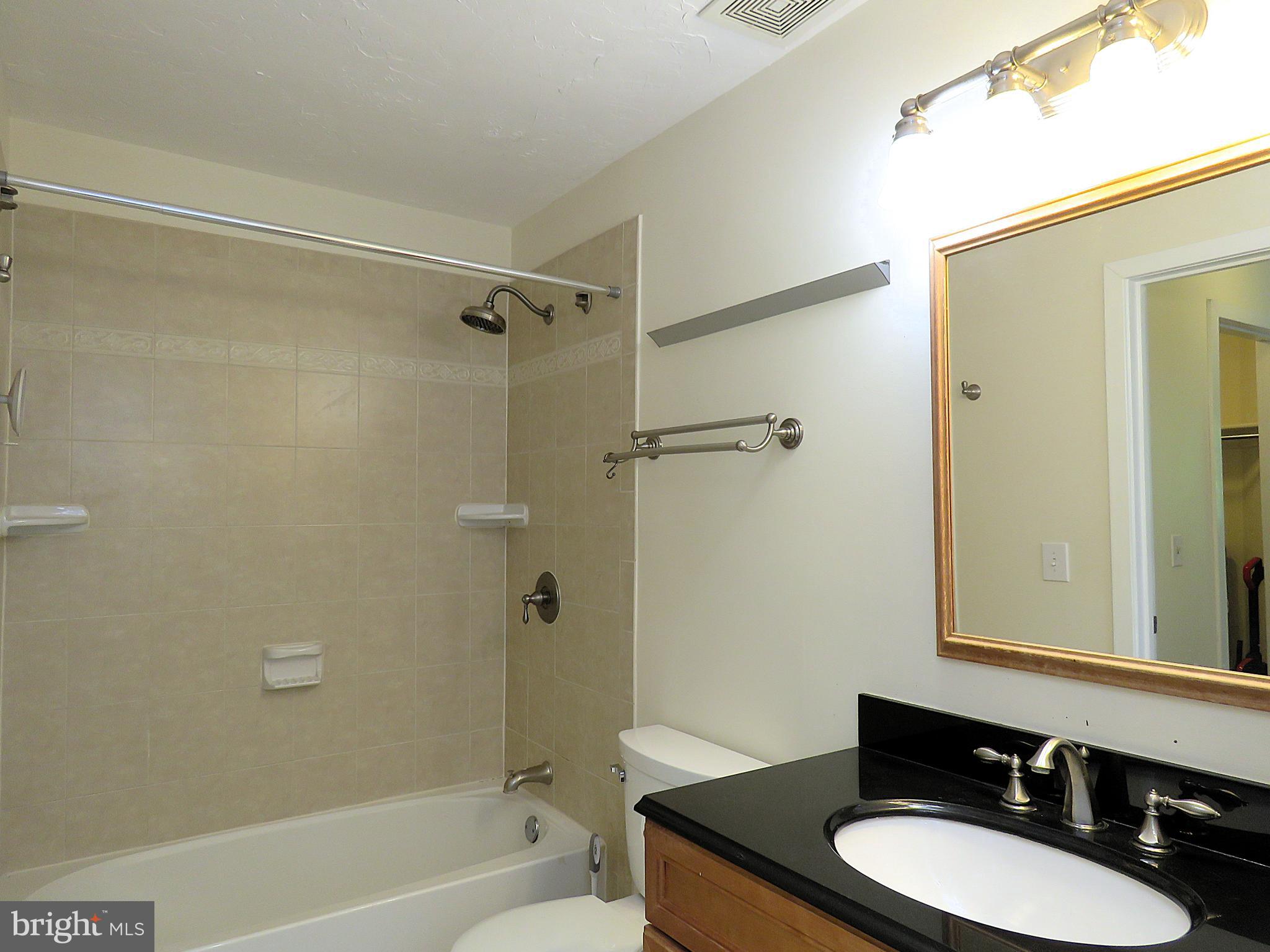SUMMERRIDGE - Residential Lease