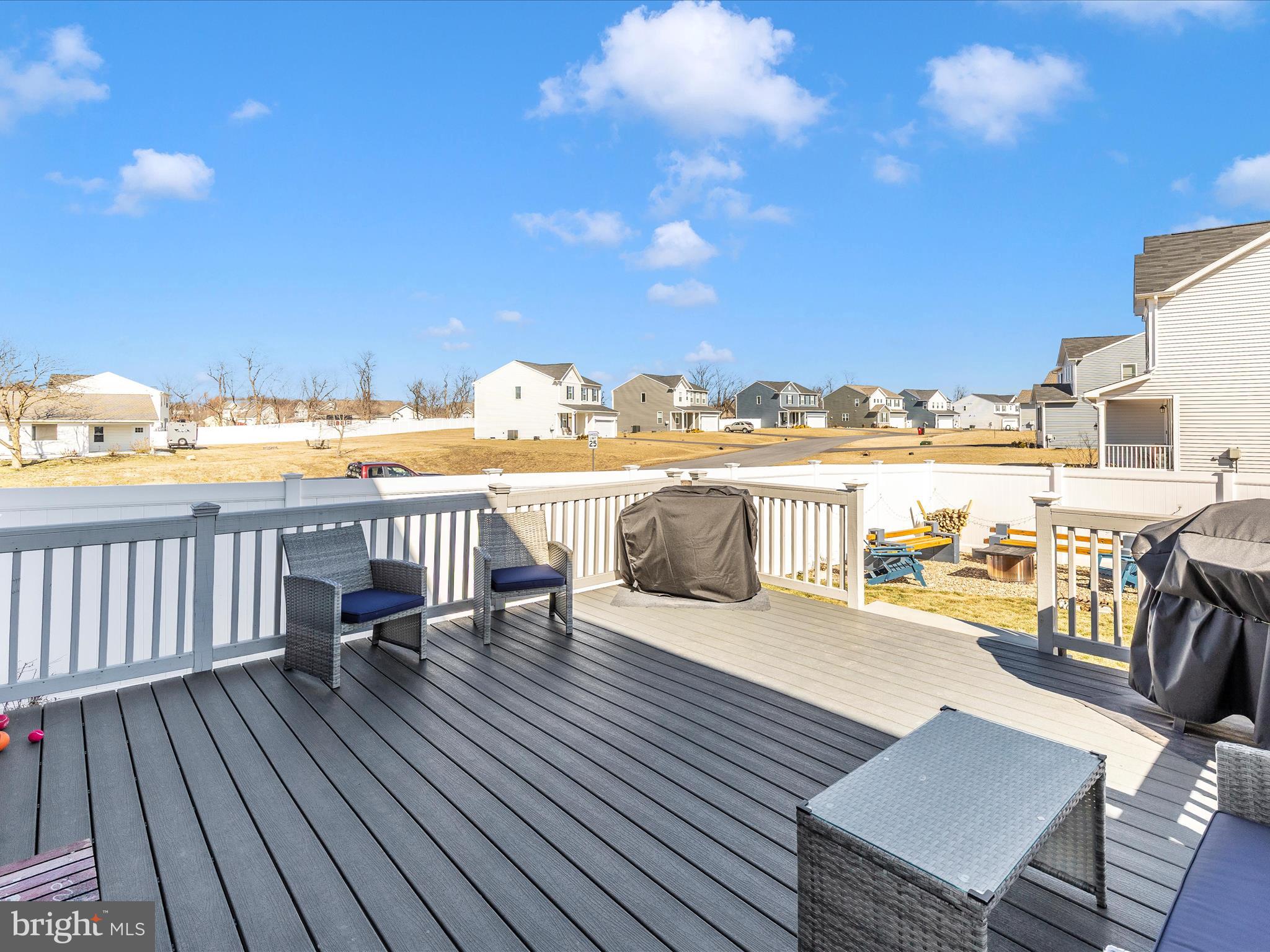 WARM SPRING RIDGE - Residential