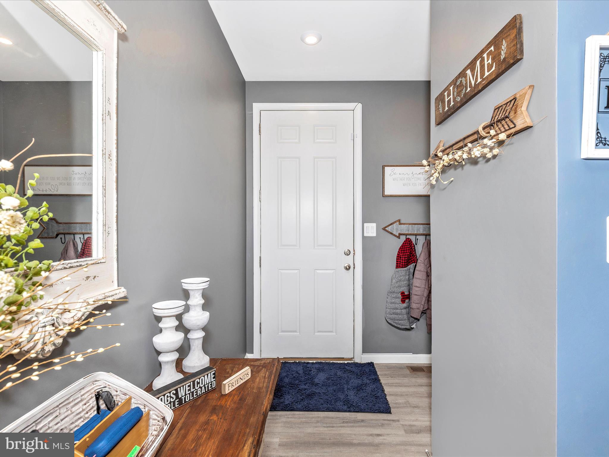 WARM SPRING RIDGE - Residential