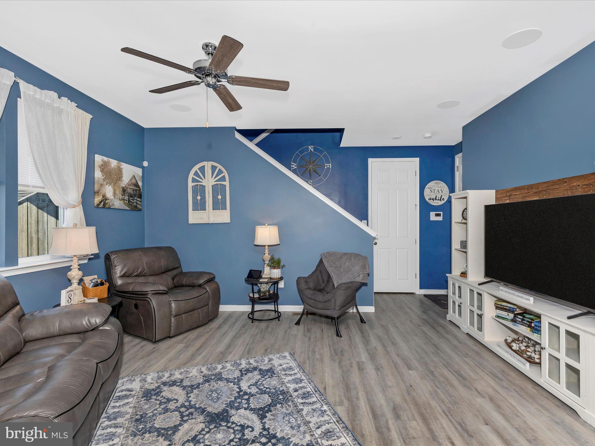 WARM SPRING RIDGE - Residential