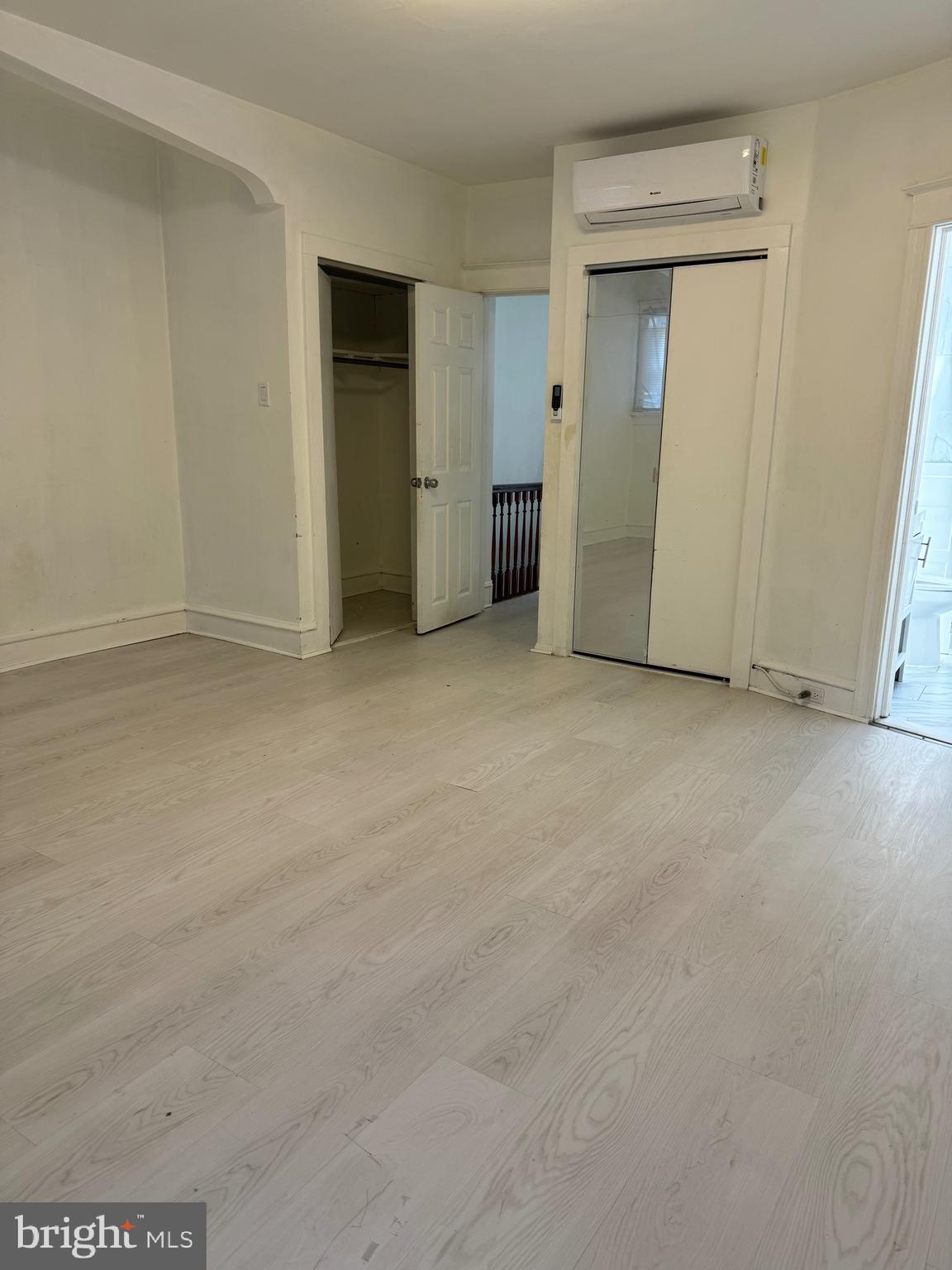 MAYFAIR - Residential