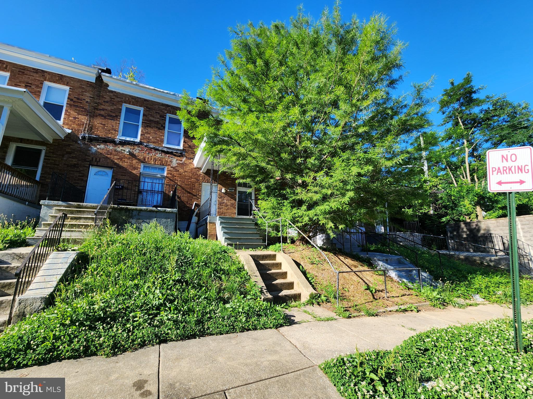 ONLINE AUCTION: Bidding begins 06/30/2026 @ 10:00 AM. Bidding ends 07/02/2026 @ 11:40 AM.  This auction takes place on the Ashland Auction Group Bidding Platform. List Price is Suggested Opening Bid. Deposit: $5,000. 2 Story Townhouse located in the Franklintown Road area. JUST MINUTES to Gwynns Falls/Leakin Park. Easy access to major traffic artery W Franklin St.