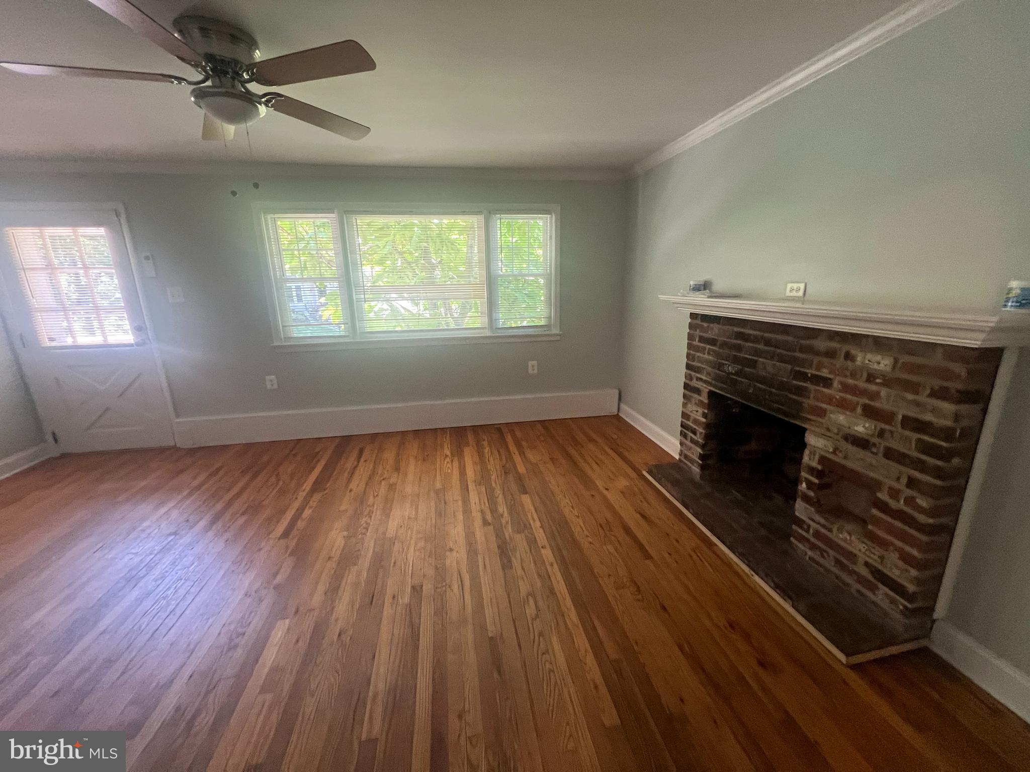 MERION HILL - Residential