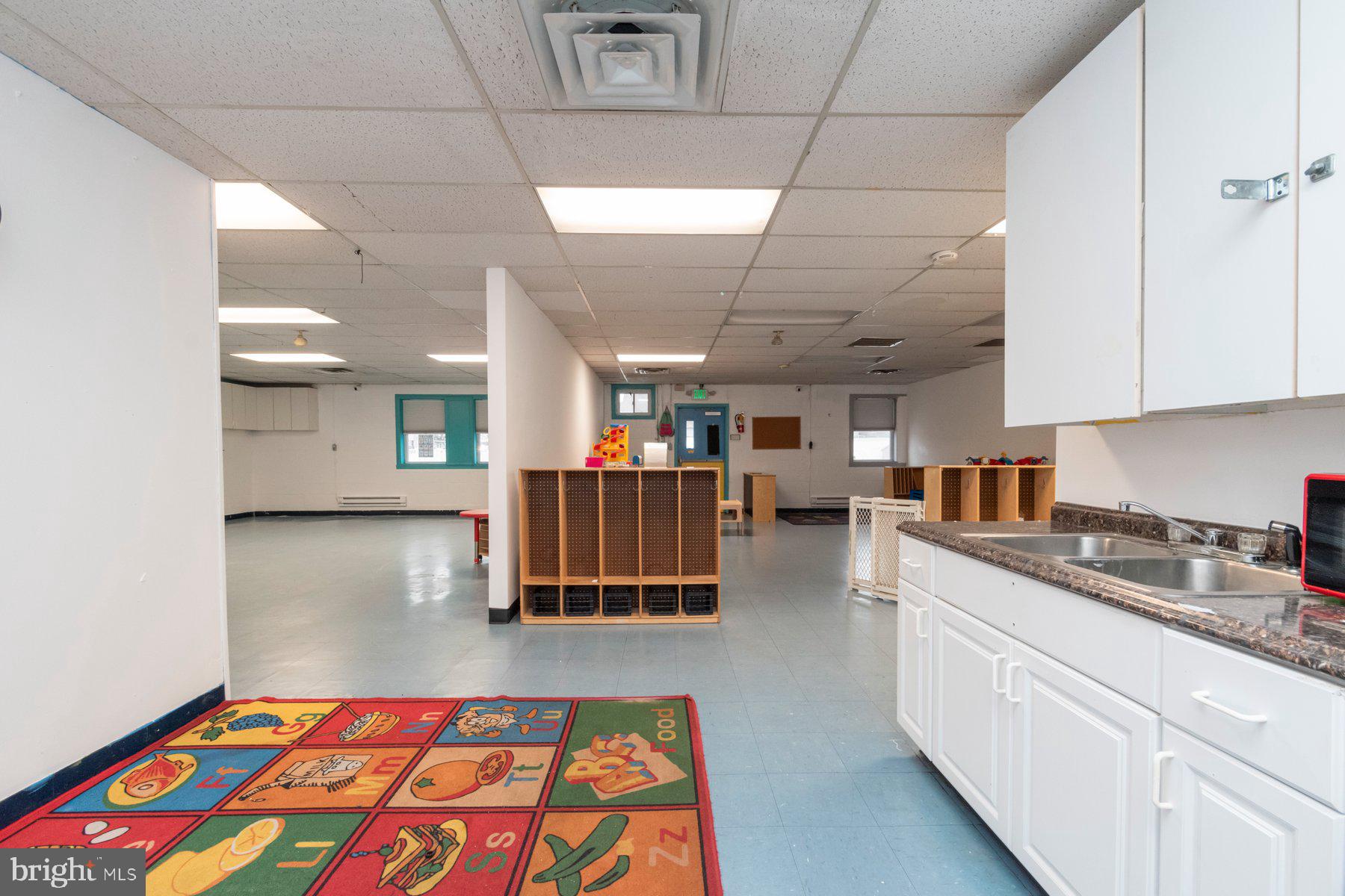 INVERNESS - Commercial Sale