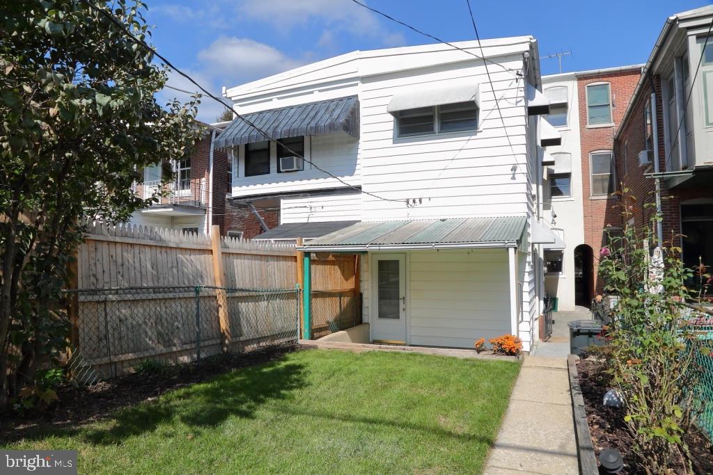 LANCASTER - Residential