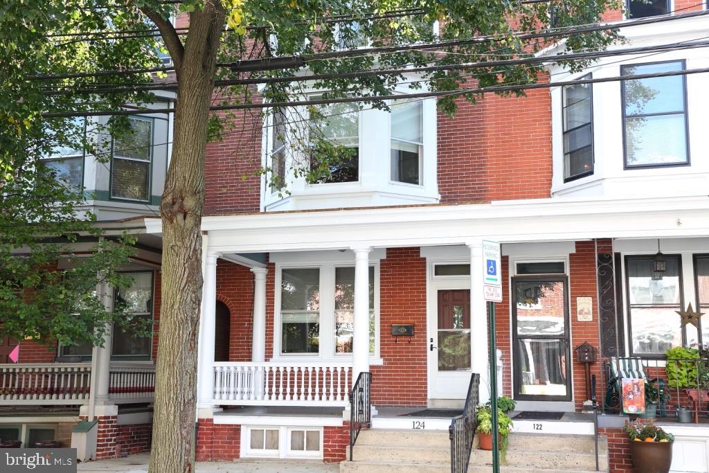You'll be proud everytime you pull into the garage.  This property is meticulous.  The first floor has a full updated bath, rec room in the basement, fresh paint in pretty colors, a novel kitchen designed to modern convenience.  Don't cry if it's gone!