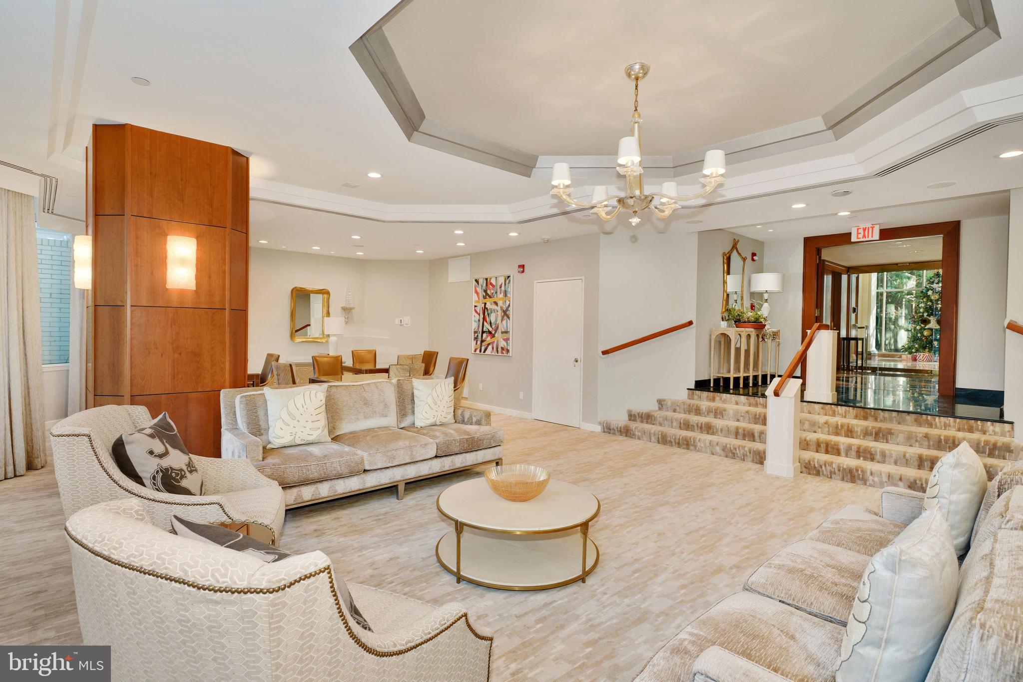 SOMERSET HOUSE - Residential