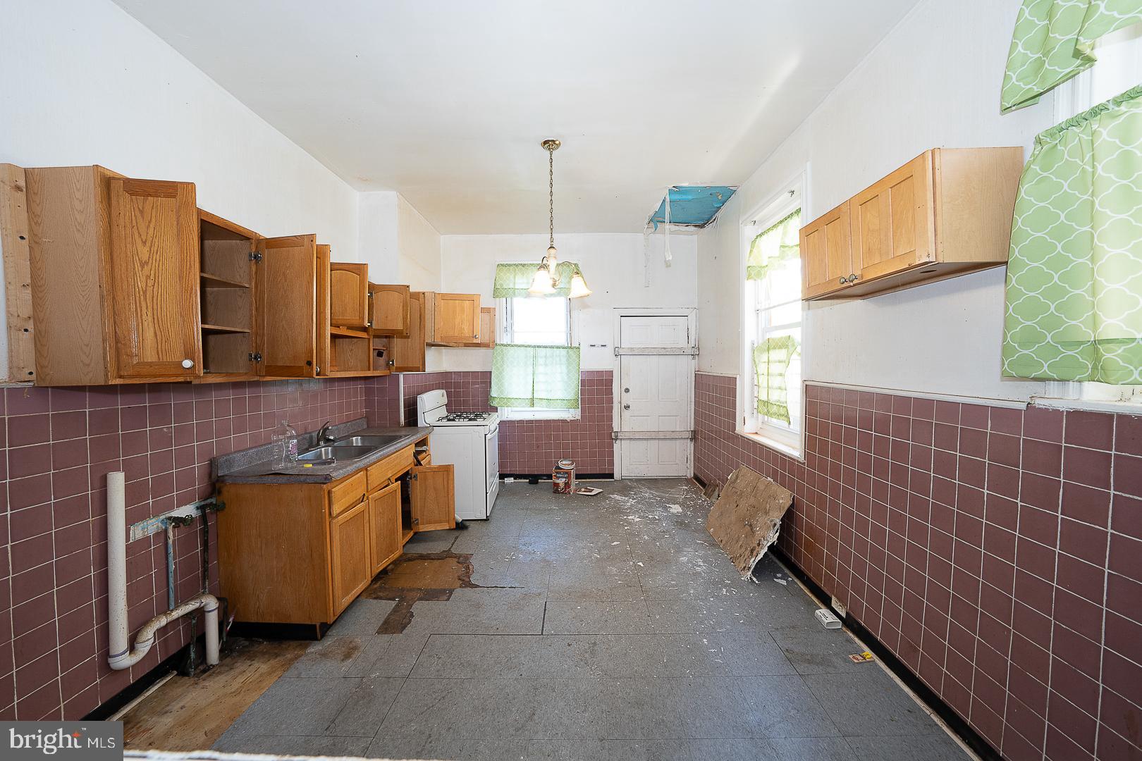 NORRIS SQUARE - Residential