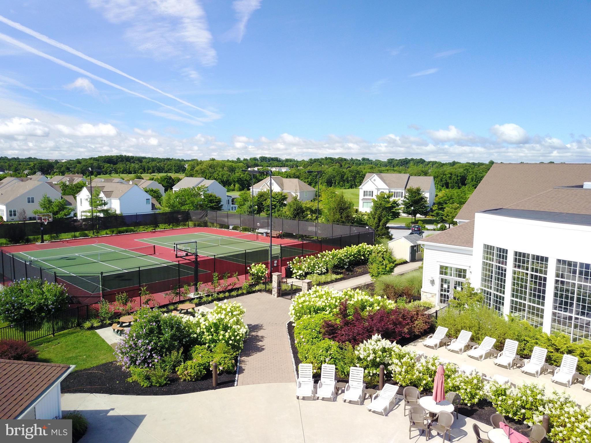 APPLECROSS - Residential Lease