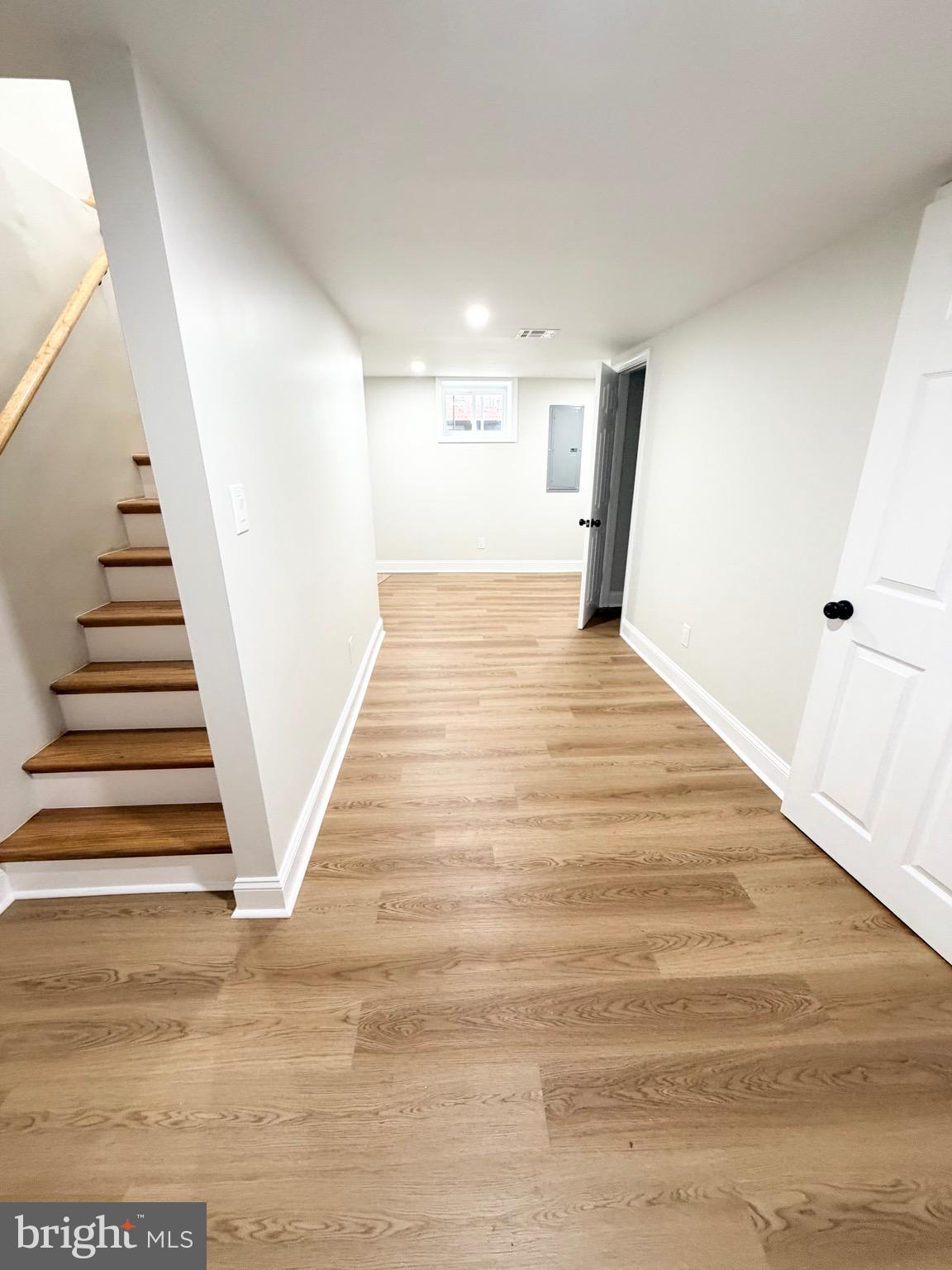 EAST OAK LANE - Residential