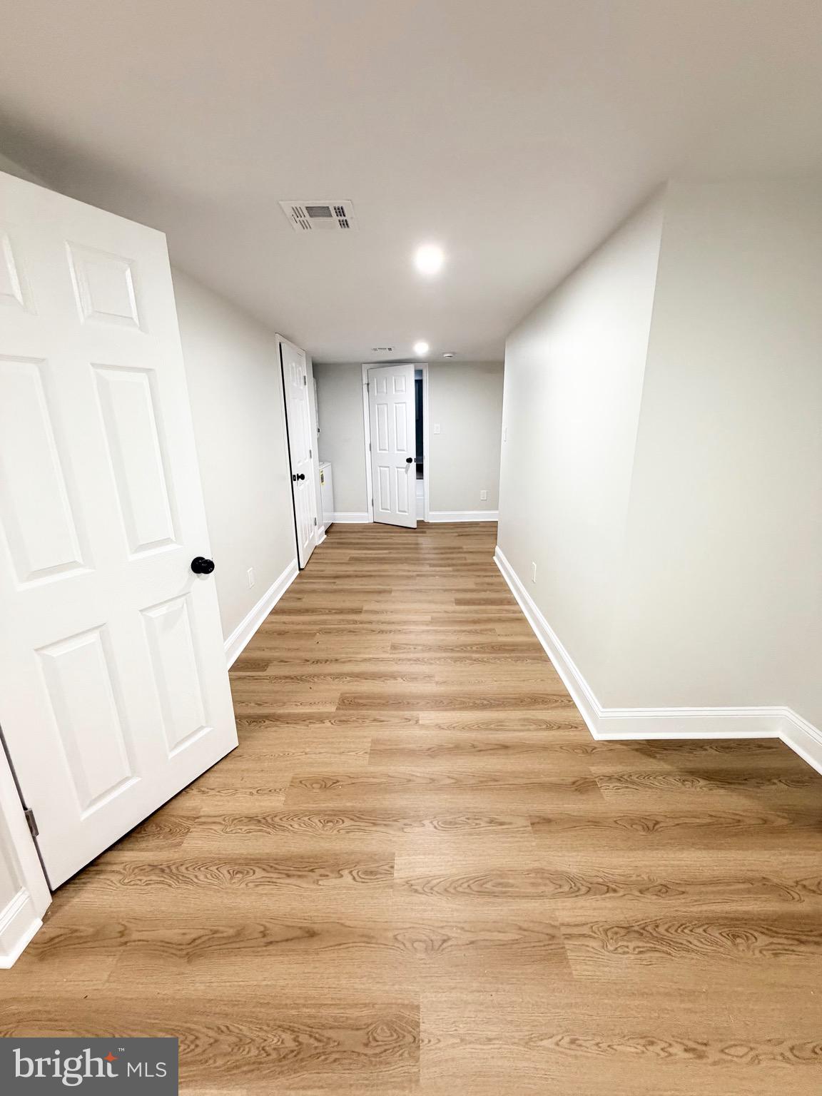 EAST OAK LANE - Residential
