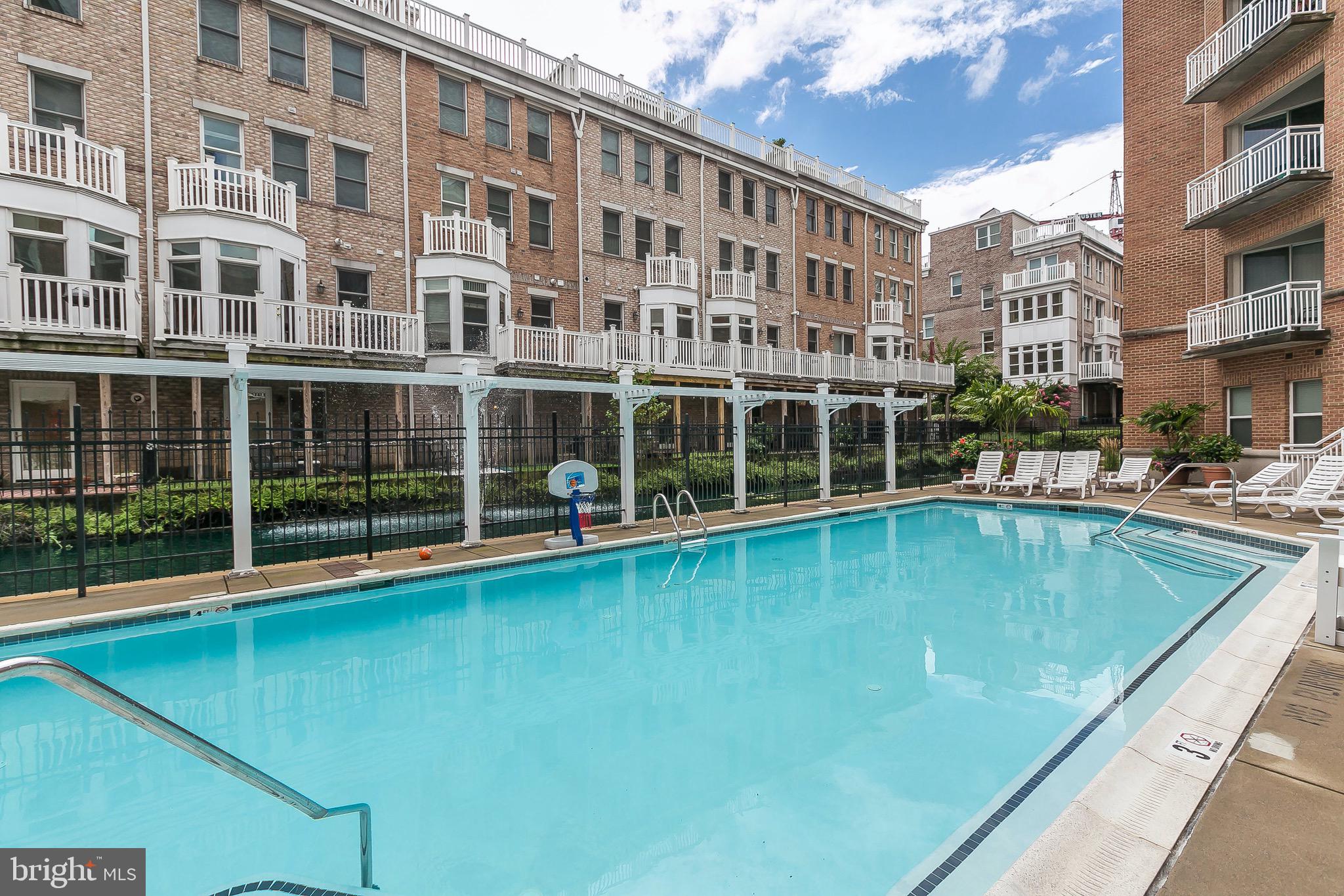 HARBORVIEW - Residential Lease