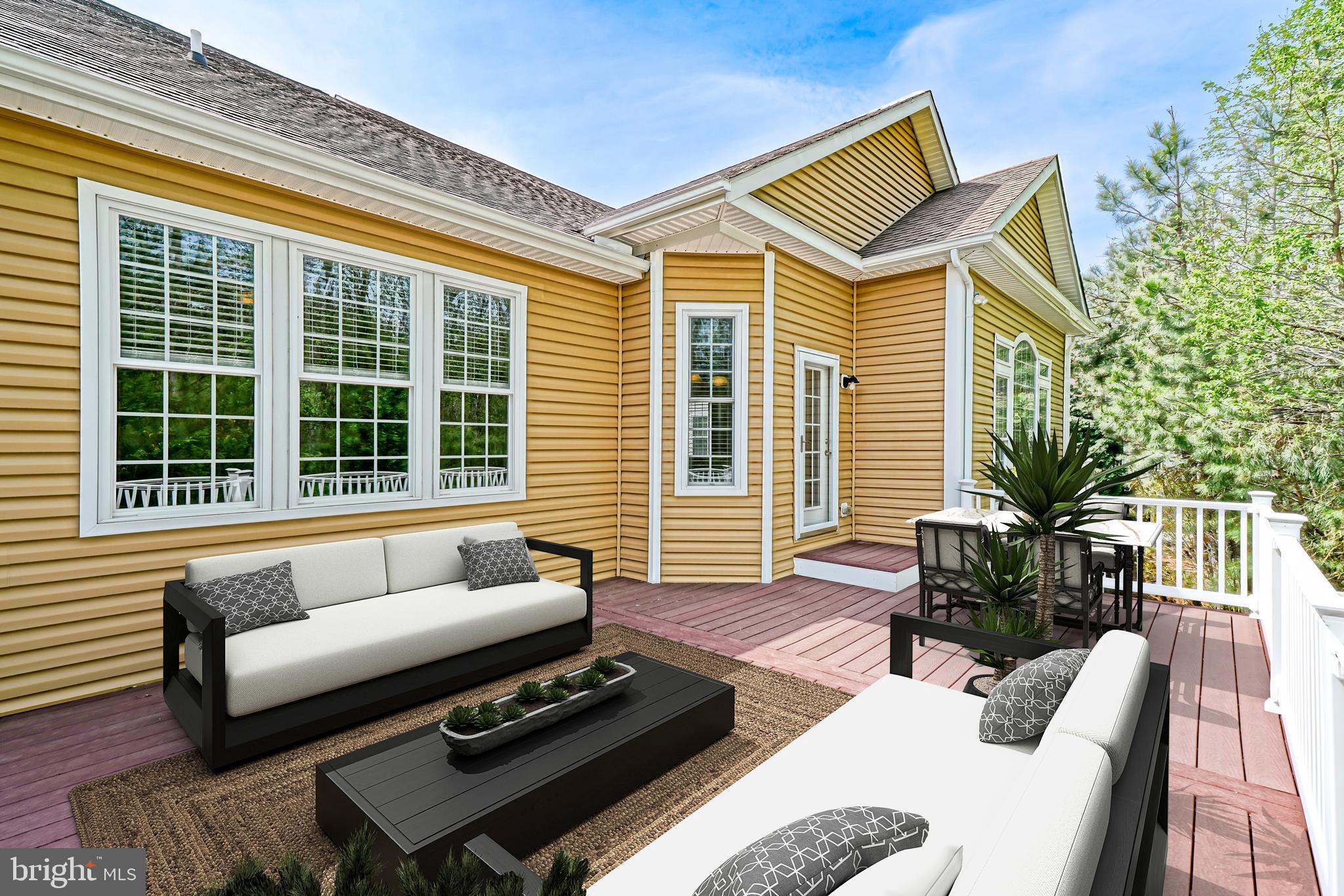 BAY CROSSING - Residential