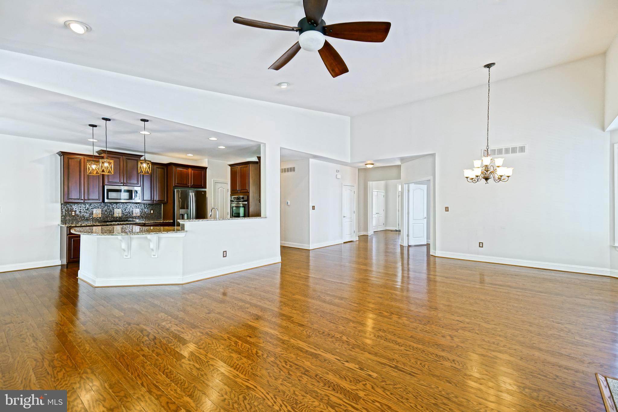 BAY CROSSING - Residential