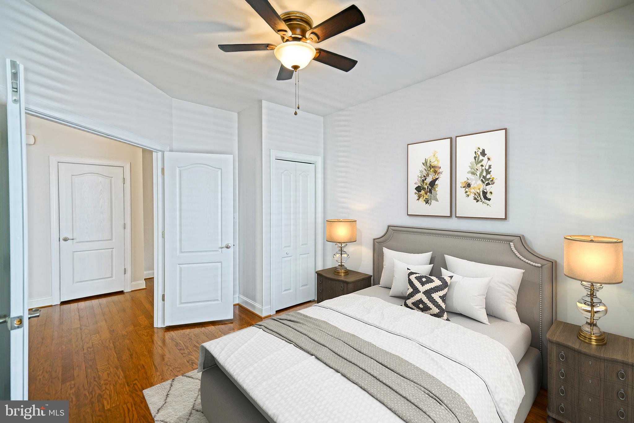 BAY CROSSING - Residential