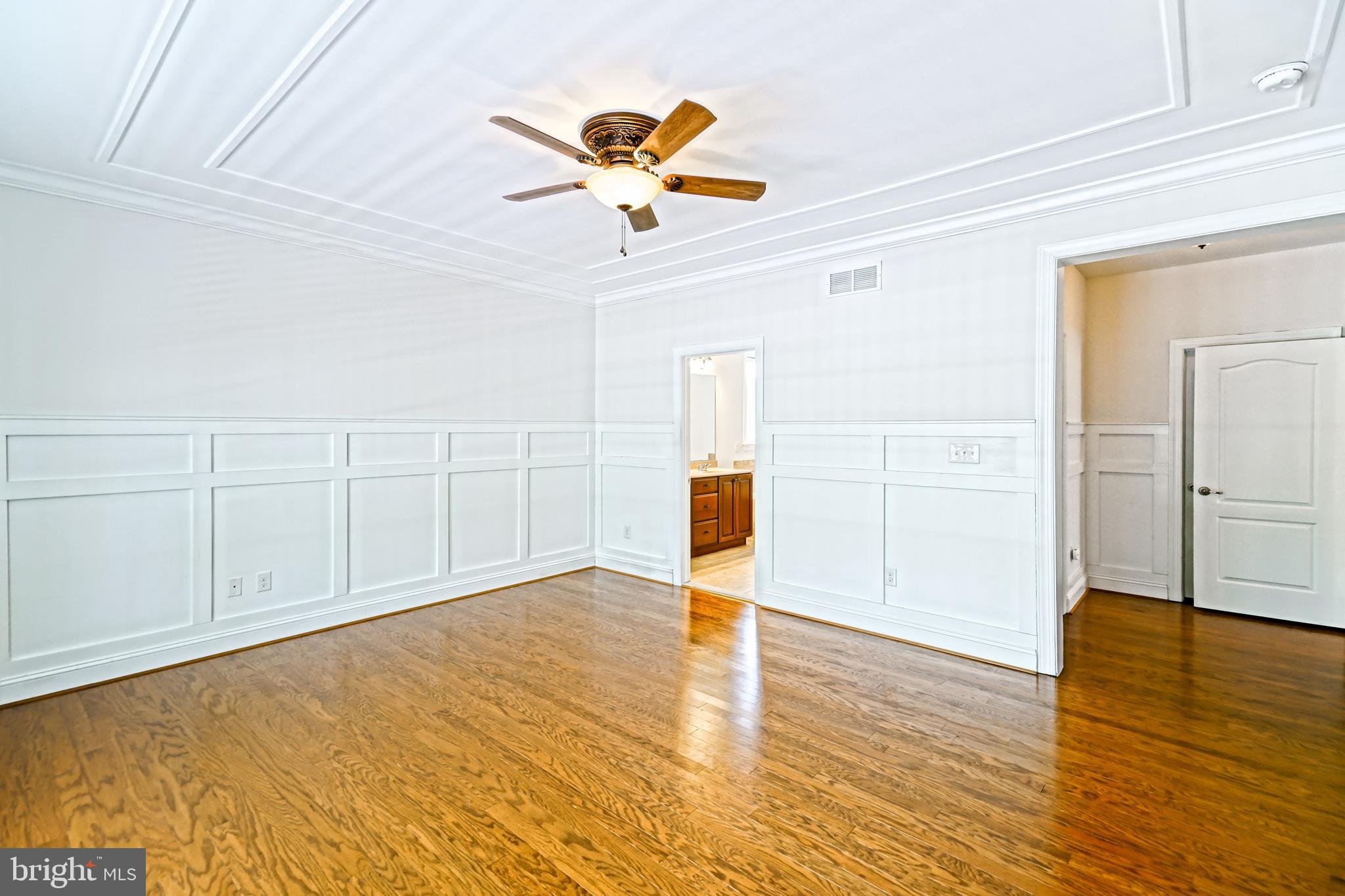 BAY CROSSING - Residential