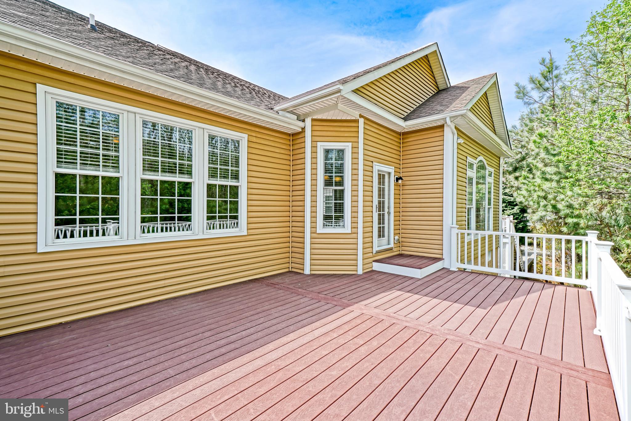BAY CROSSING - Residential