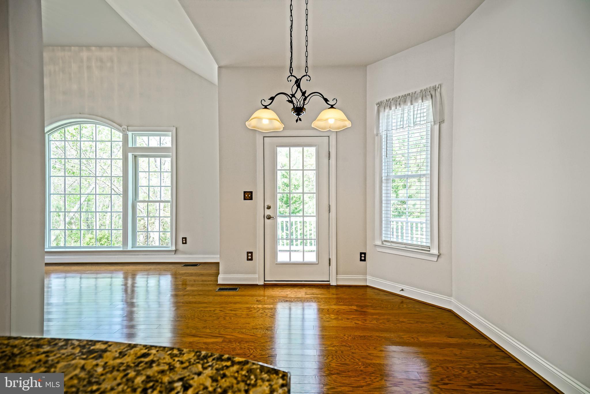 BAY CROSSING - Residential