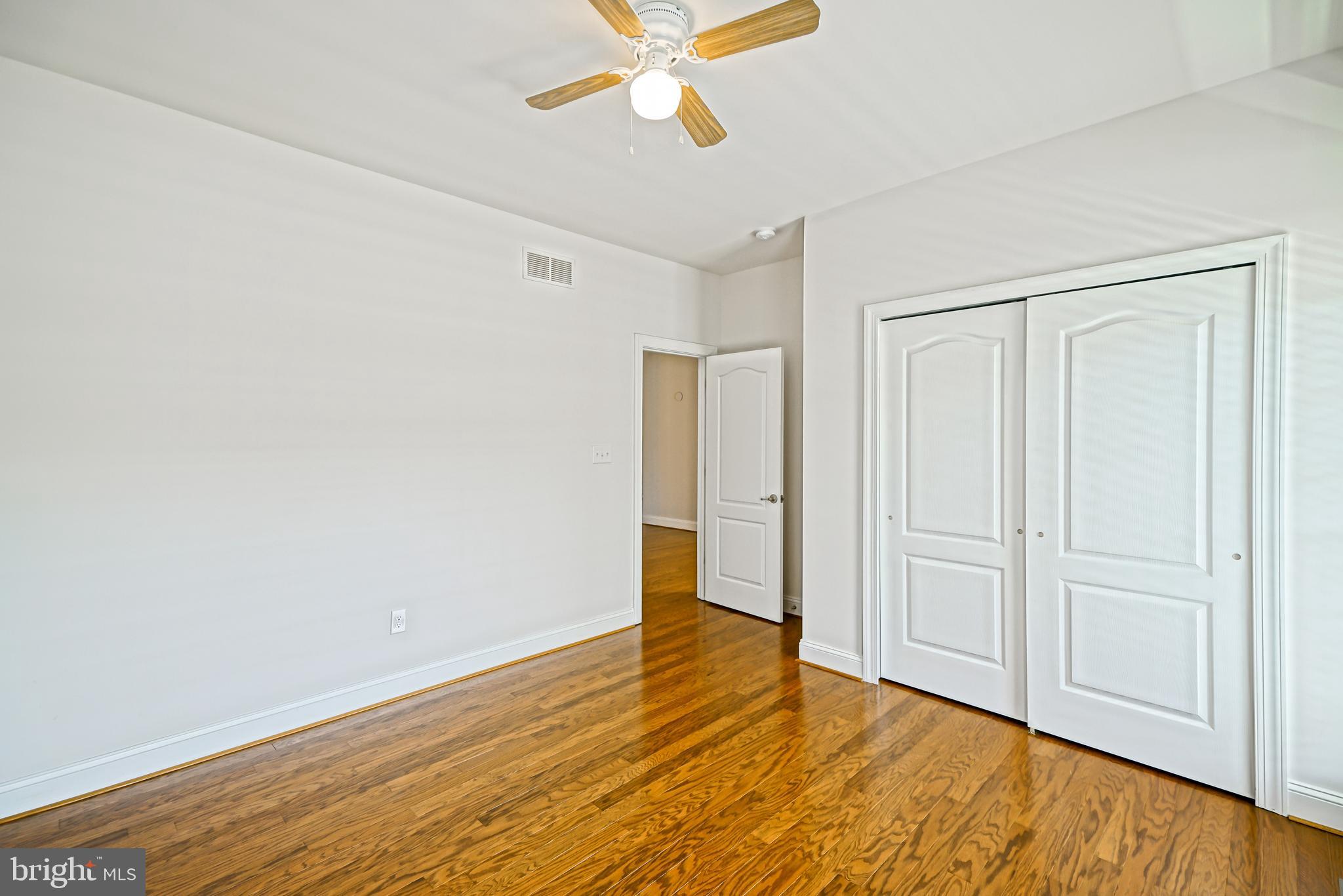 BAY CROSSING - Residential