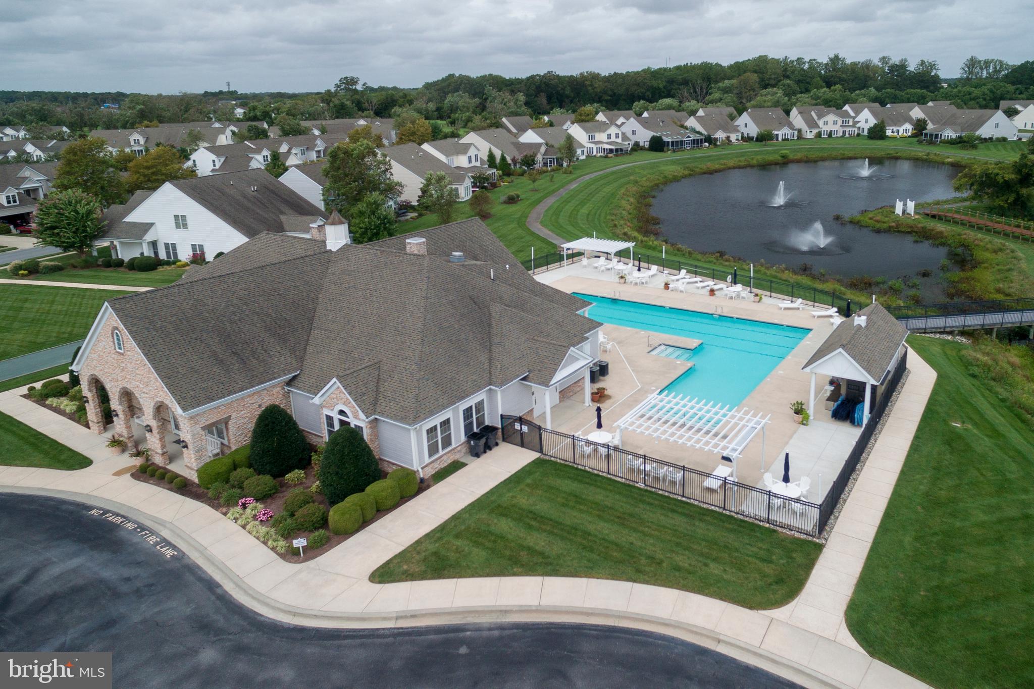 BAY CROSSING - Residential