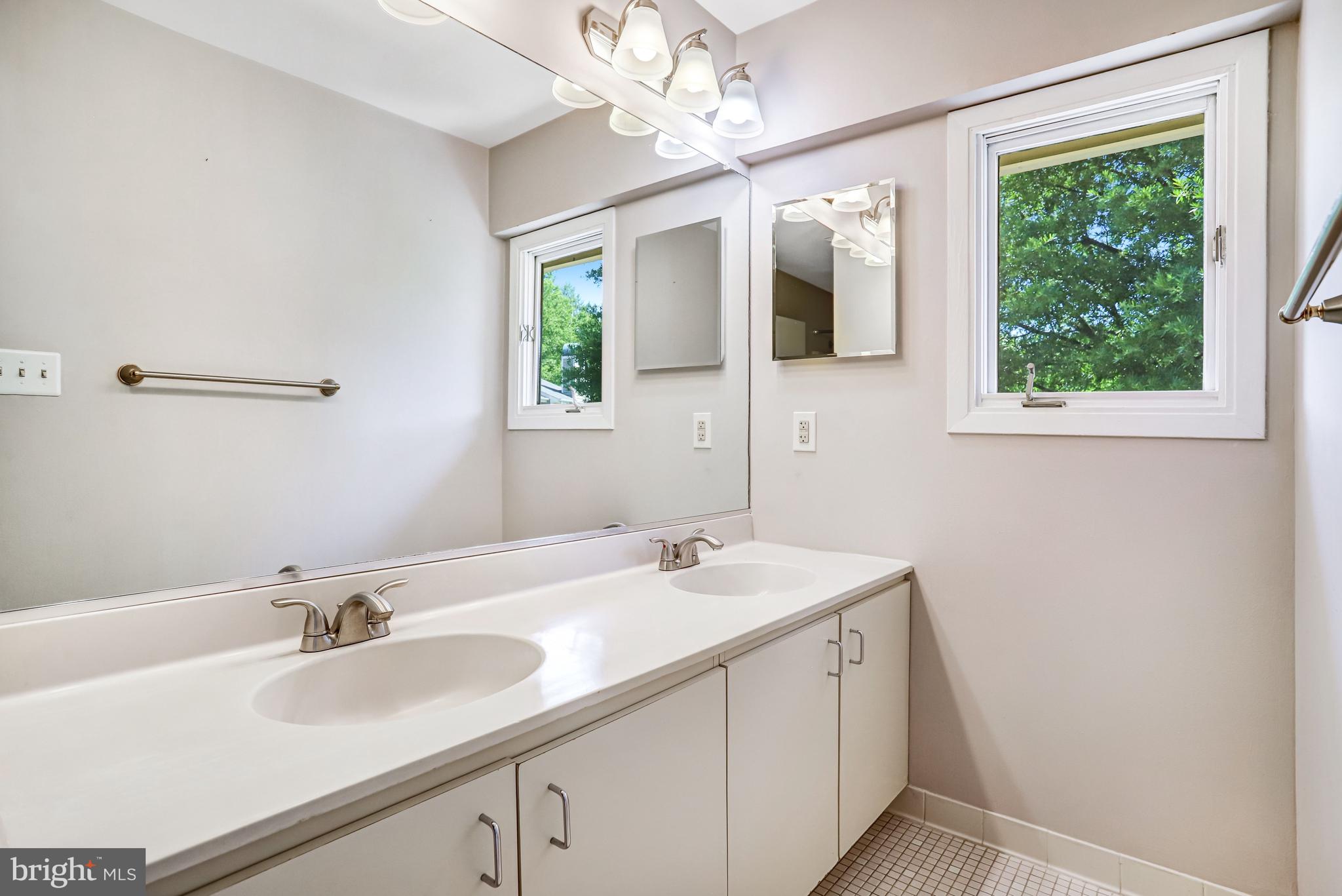 LAKEPORT - Residential